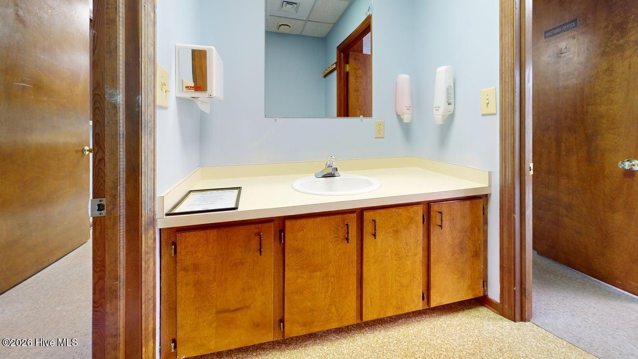 224 Memorial Drive UNIT A, Jacksonville, NC, 28546