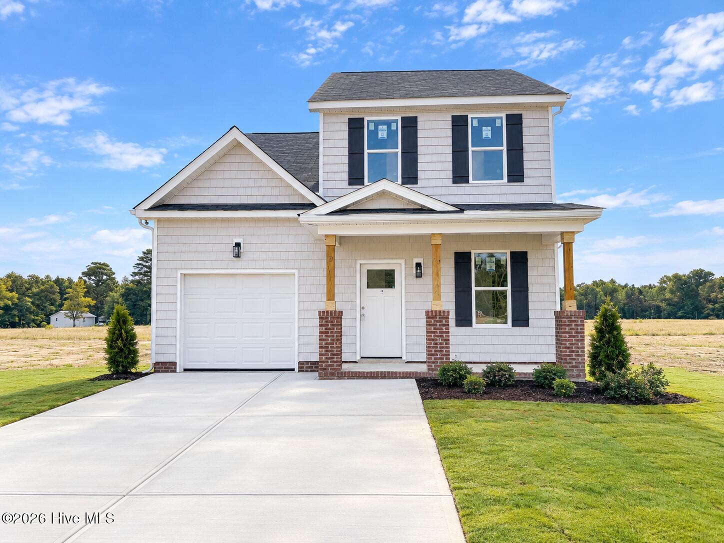 Photo 1 of Single family home for sale at 28 W Coulter Ct, Selma, NC 27576 | MLS# 100573174 | Listing updated on 2026-09-18