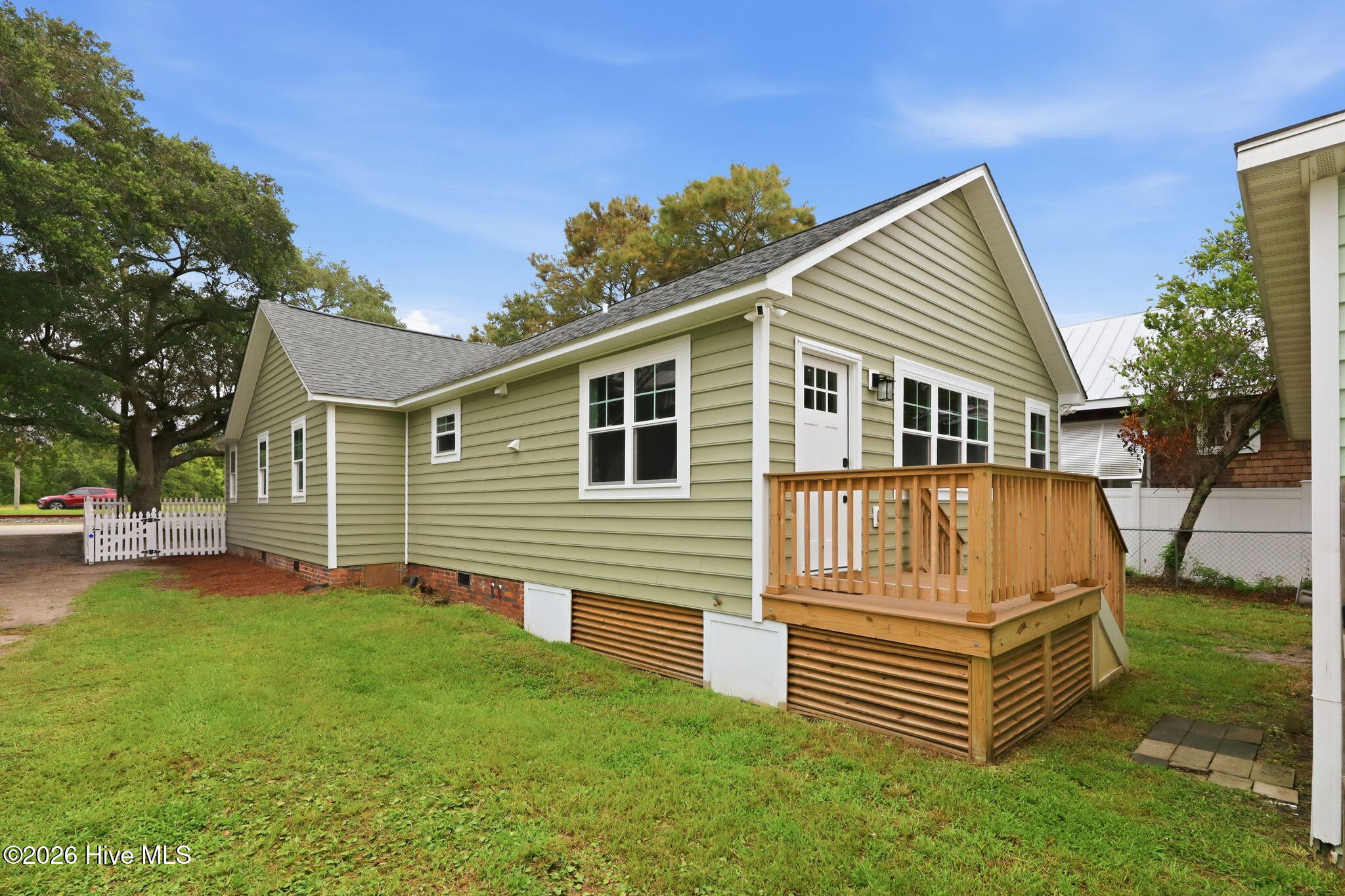 2609 Arendell Street,Morehead City