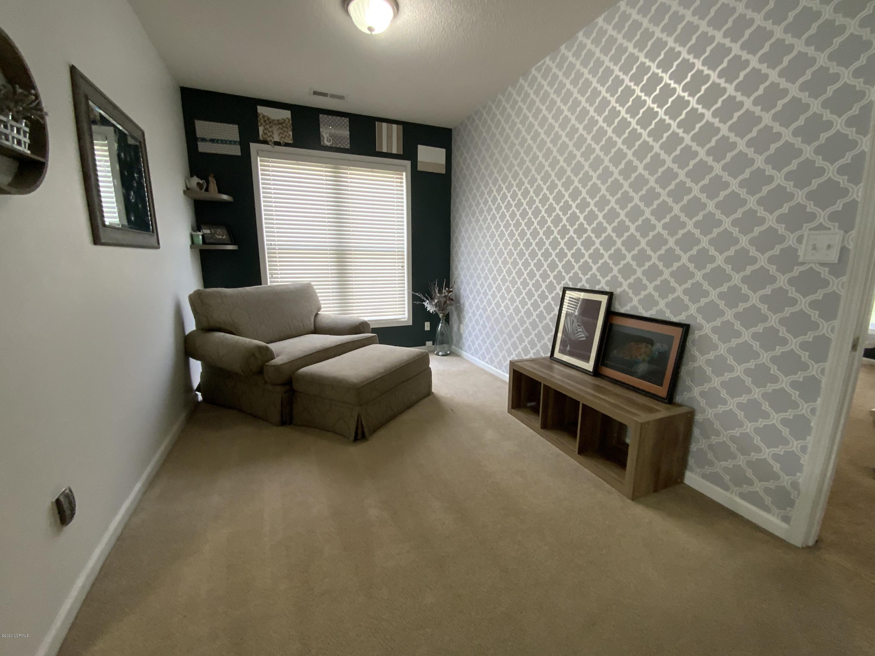 100567233 | Photo 10