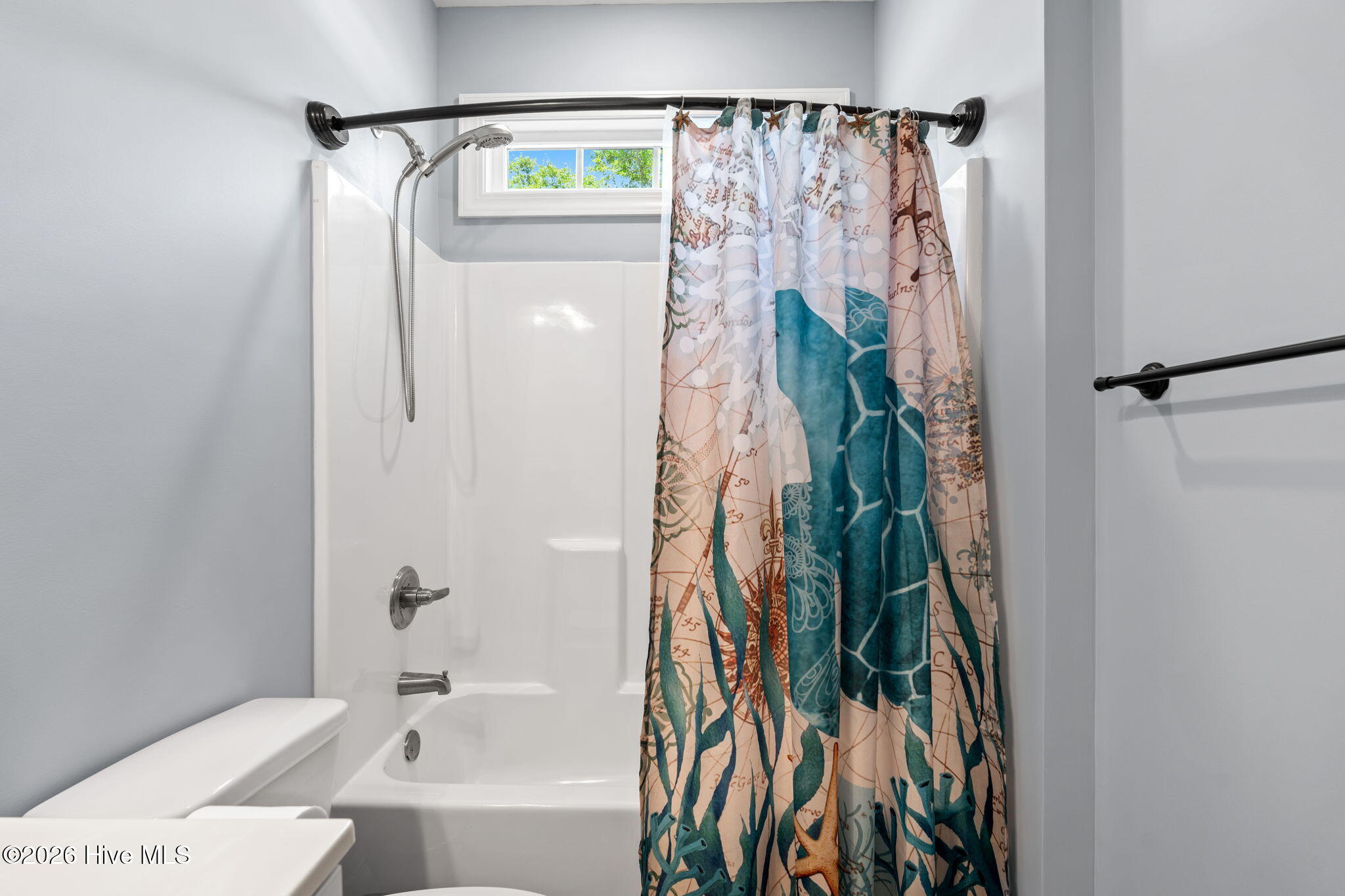 100568140 | Photo 29