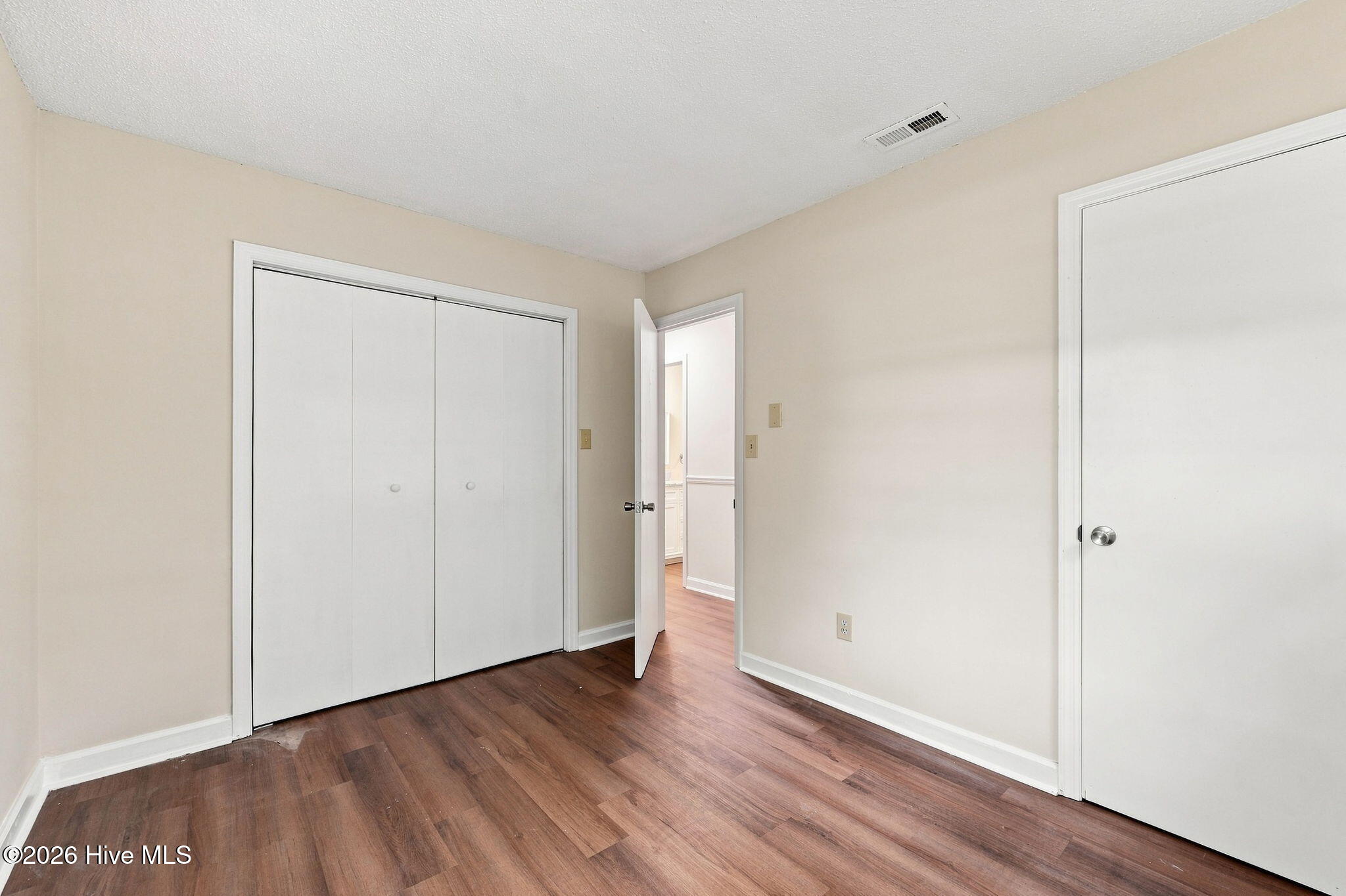 213 Nine Foot Road,Newport