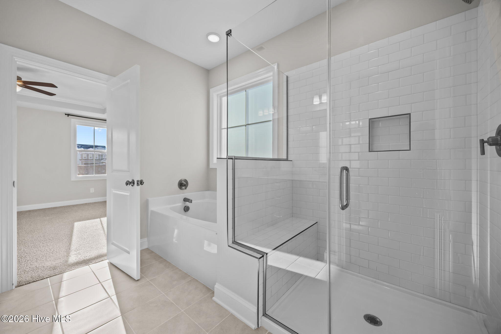 100550505 | Photo 20