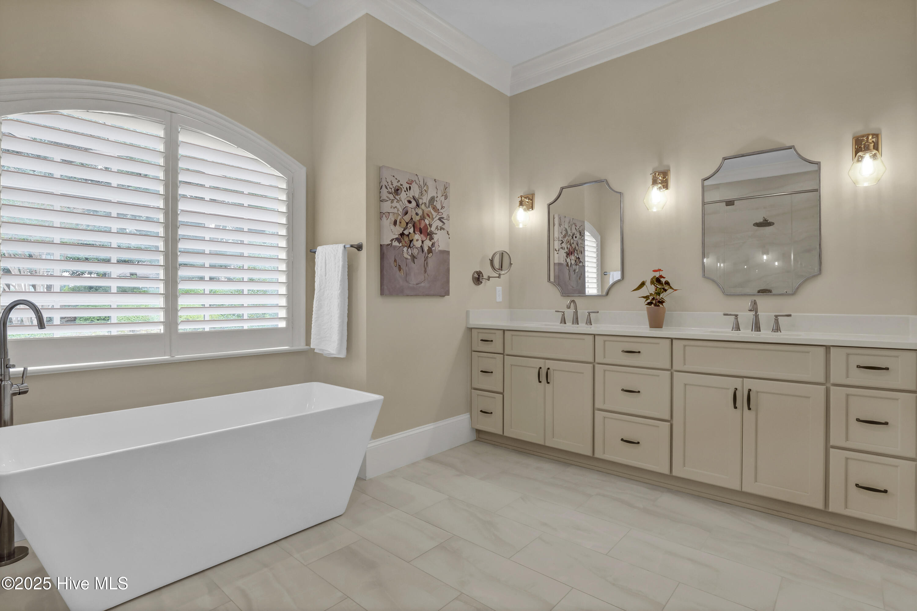 100555376 | Photo 28