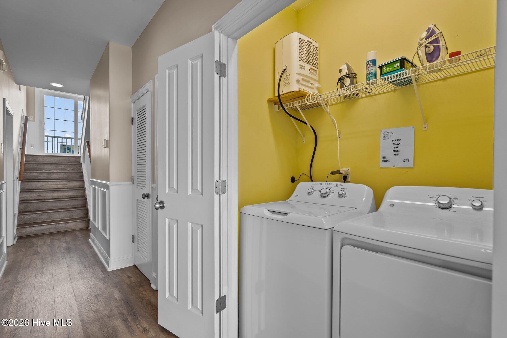 100562244 | Photo 14