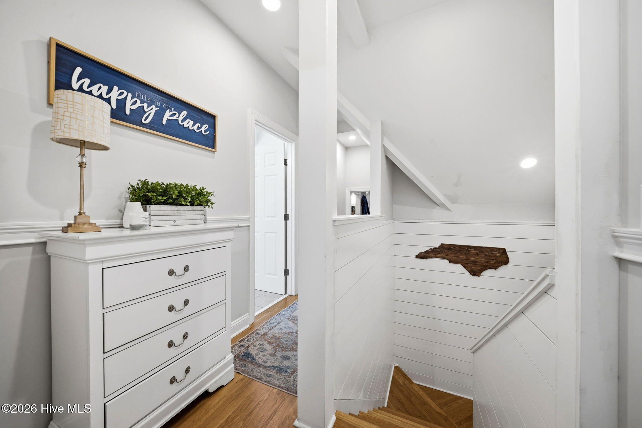 100561515 | Photo 80