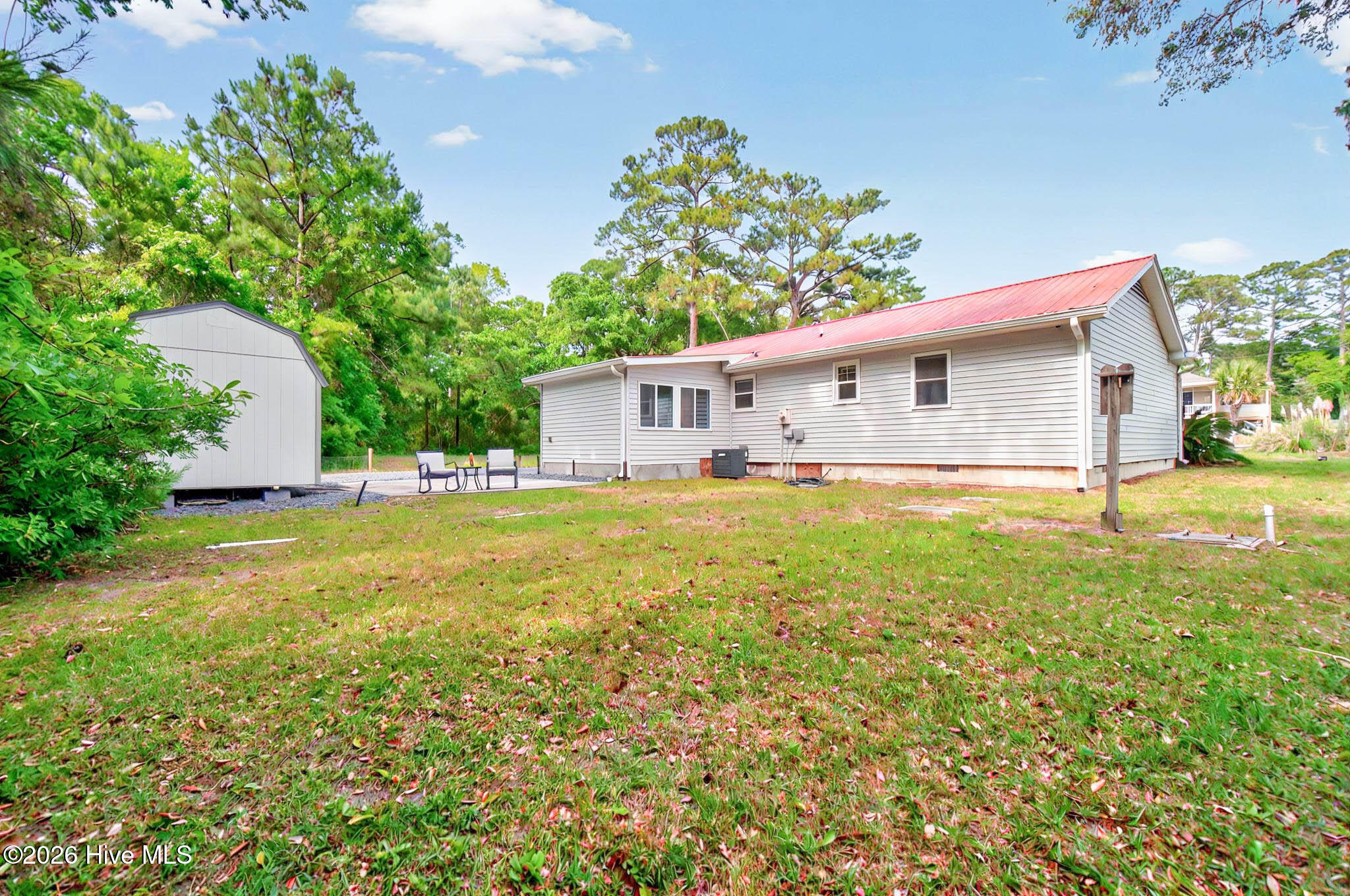 100556049 | Photo 61