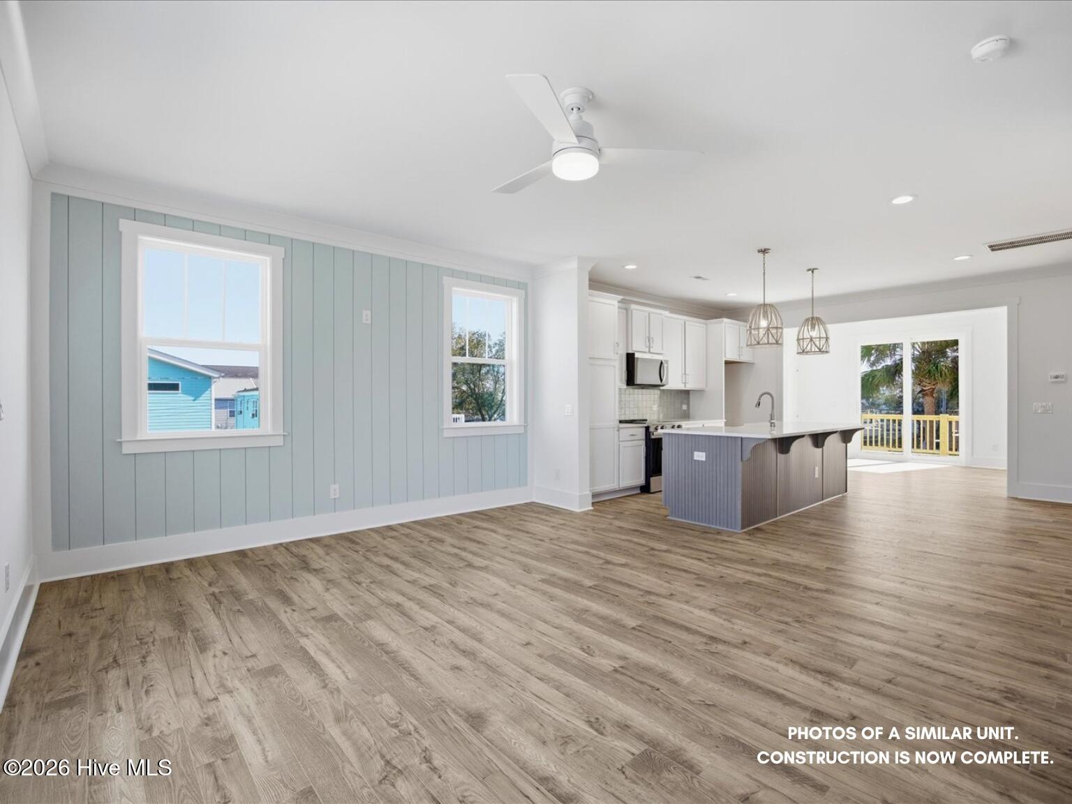 100544429 | Photo 11