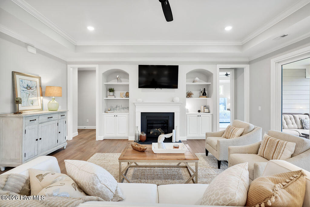 100517231 | Photo 12