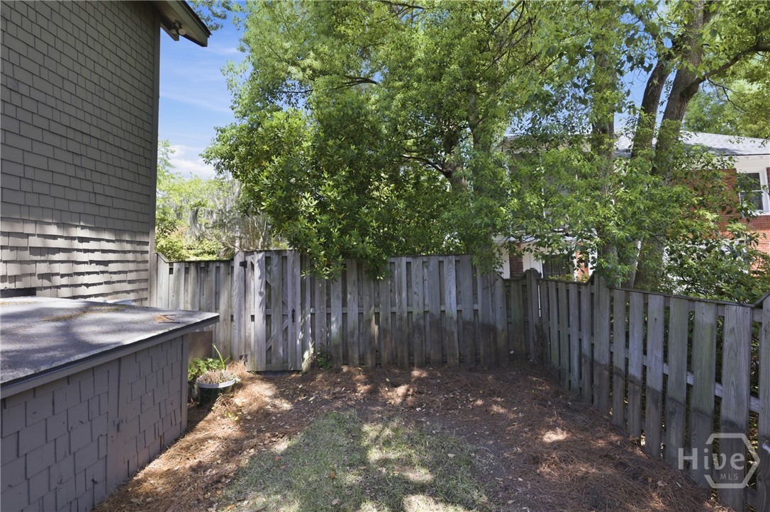 402 E 44th Street, Savannah, GA, 31405