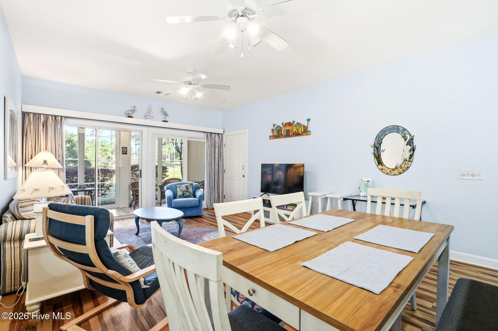 100565288 | Photo 21