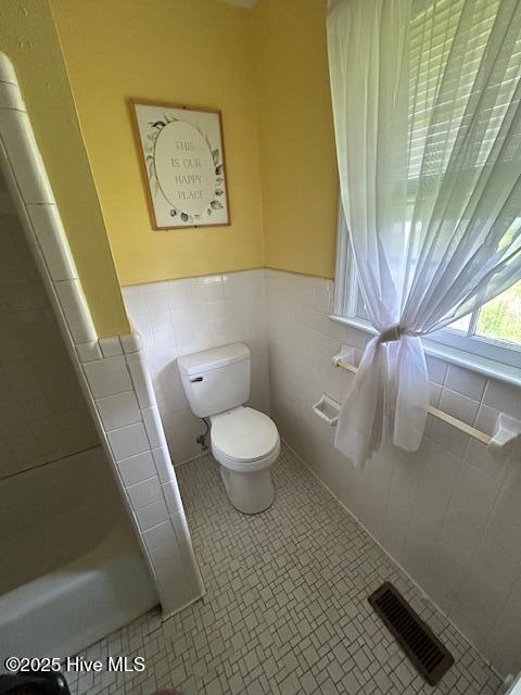 Homes for sale in Merry Hill, NC | 2030 Us Hwy 17, Merry Hill, NC 27957 | MLS# 100486467