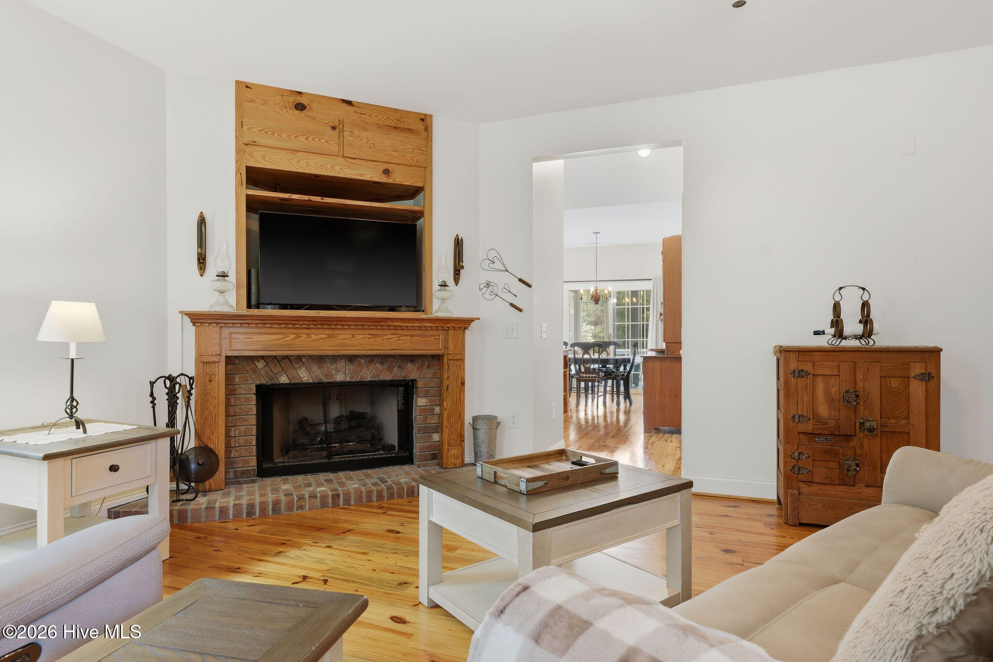 100567375 | Photo 12