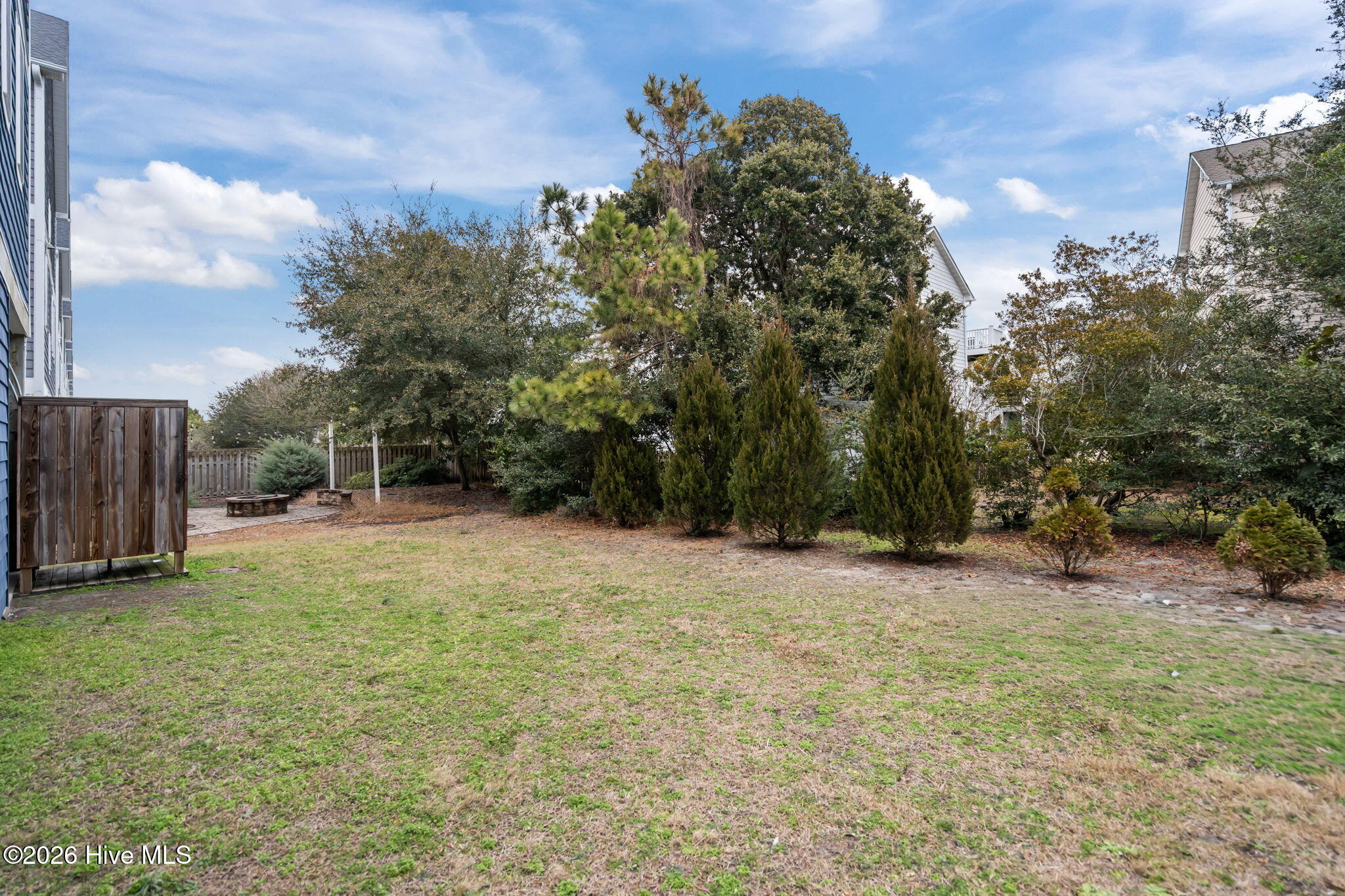 100553388 | Photo 55