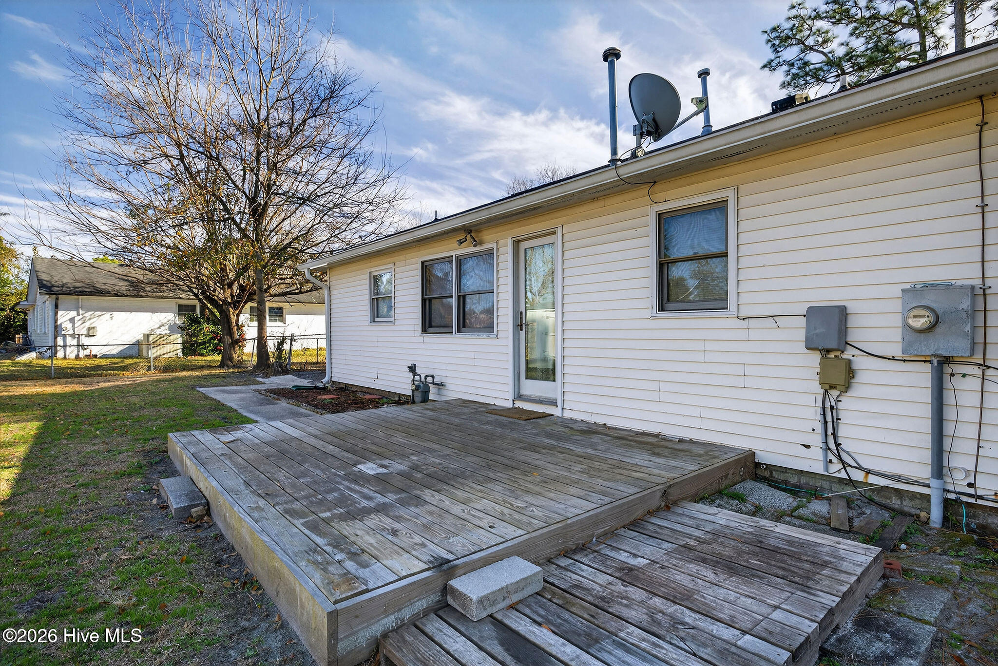 100545723 | Photo 39