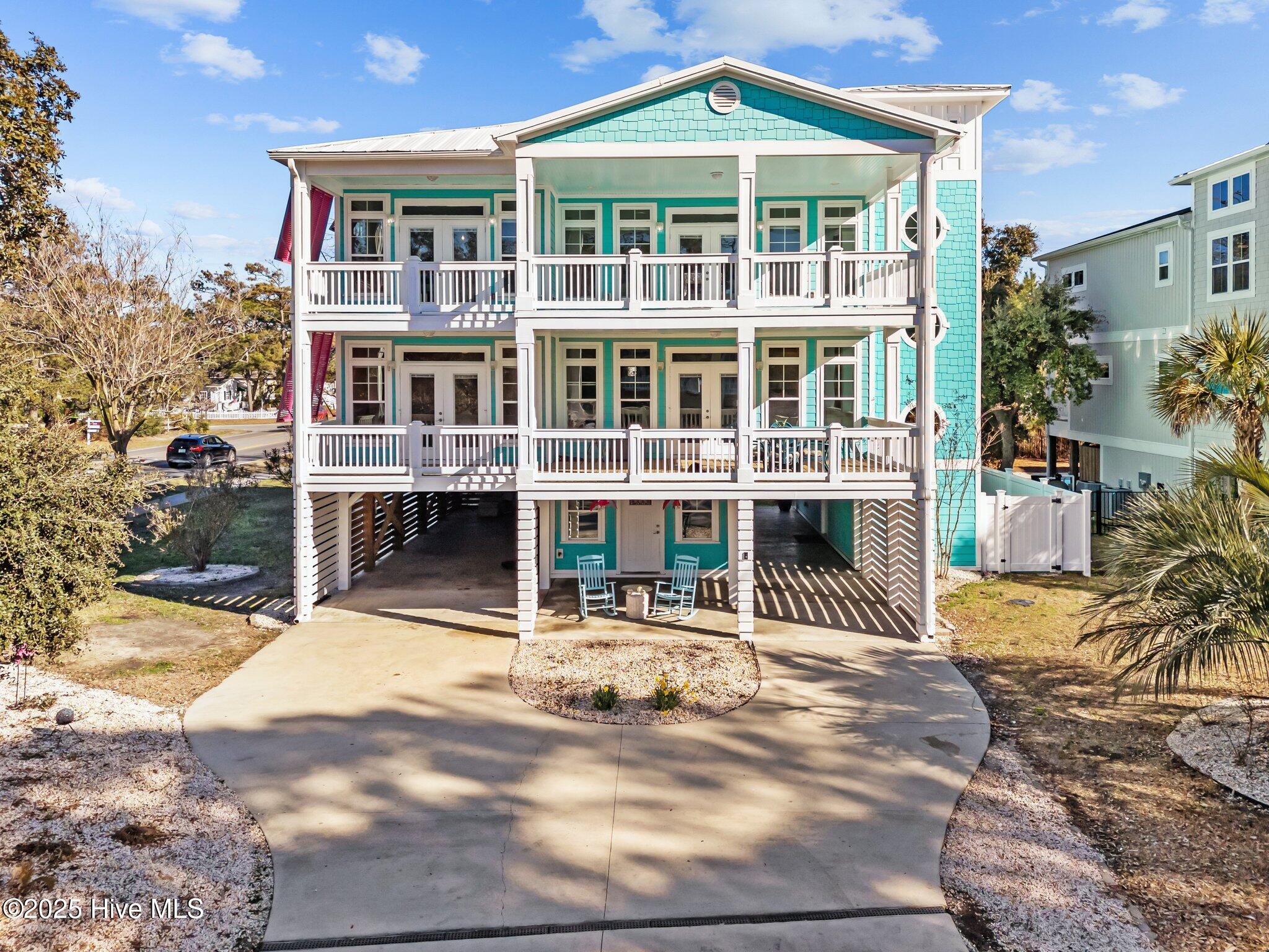 102 SE 68th Street, Oak Island, NC, 28465