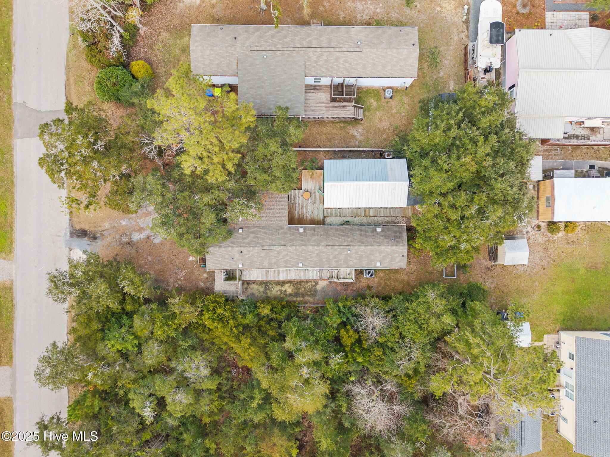 100544596 | Photo 40