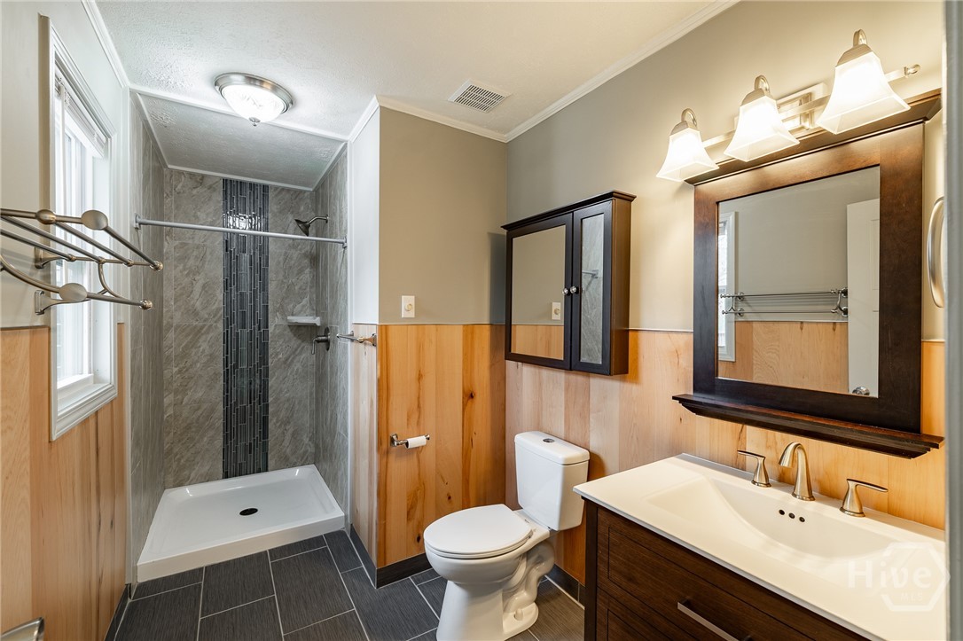 65 Lexington Carlton Road