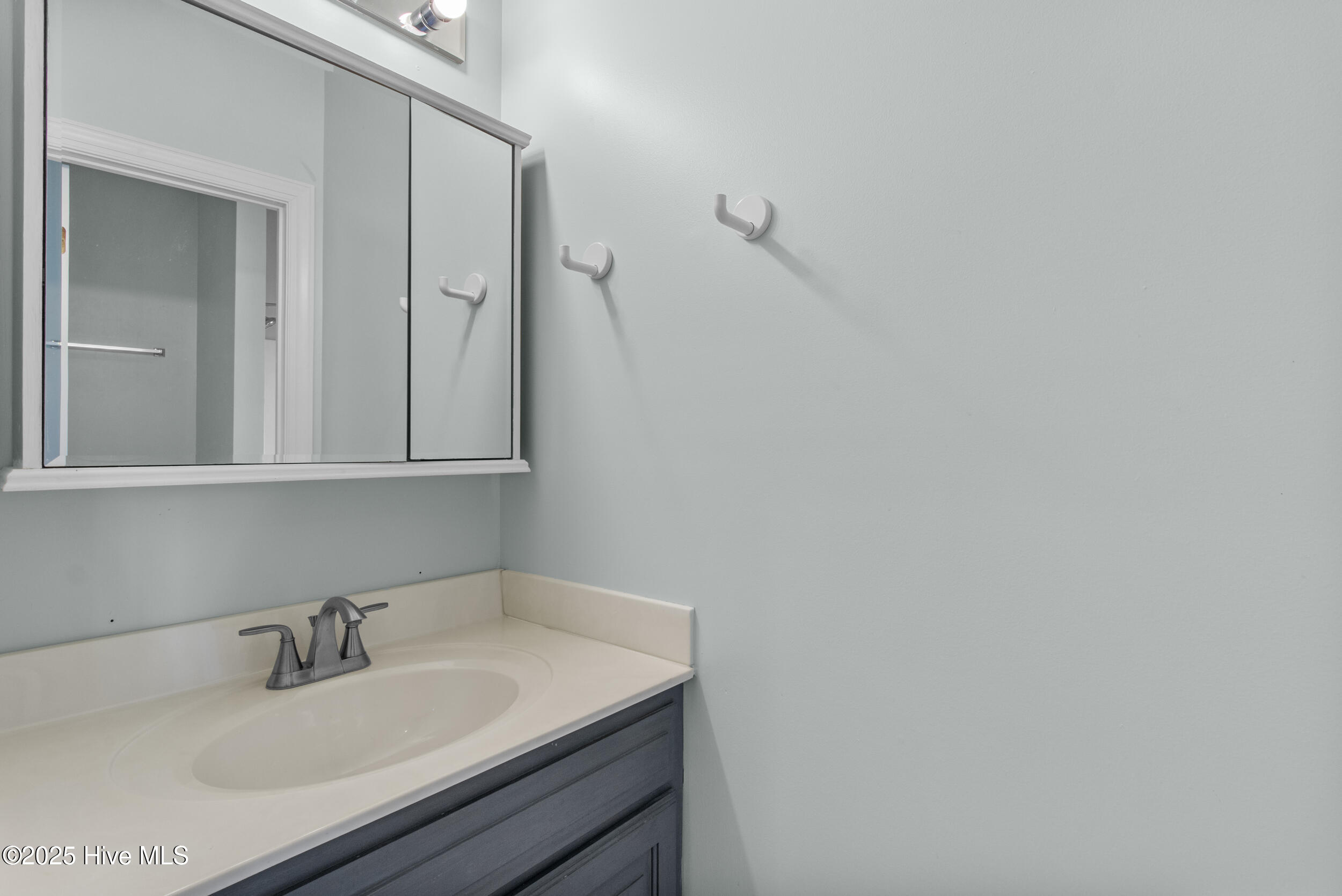 100538758 | Photo 32