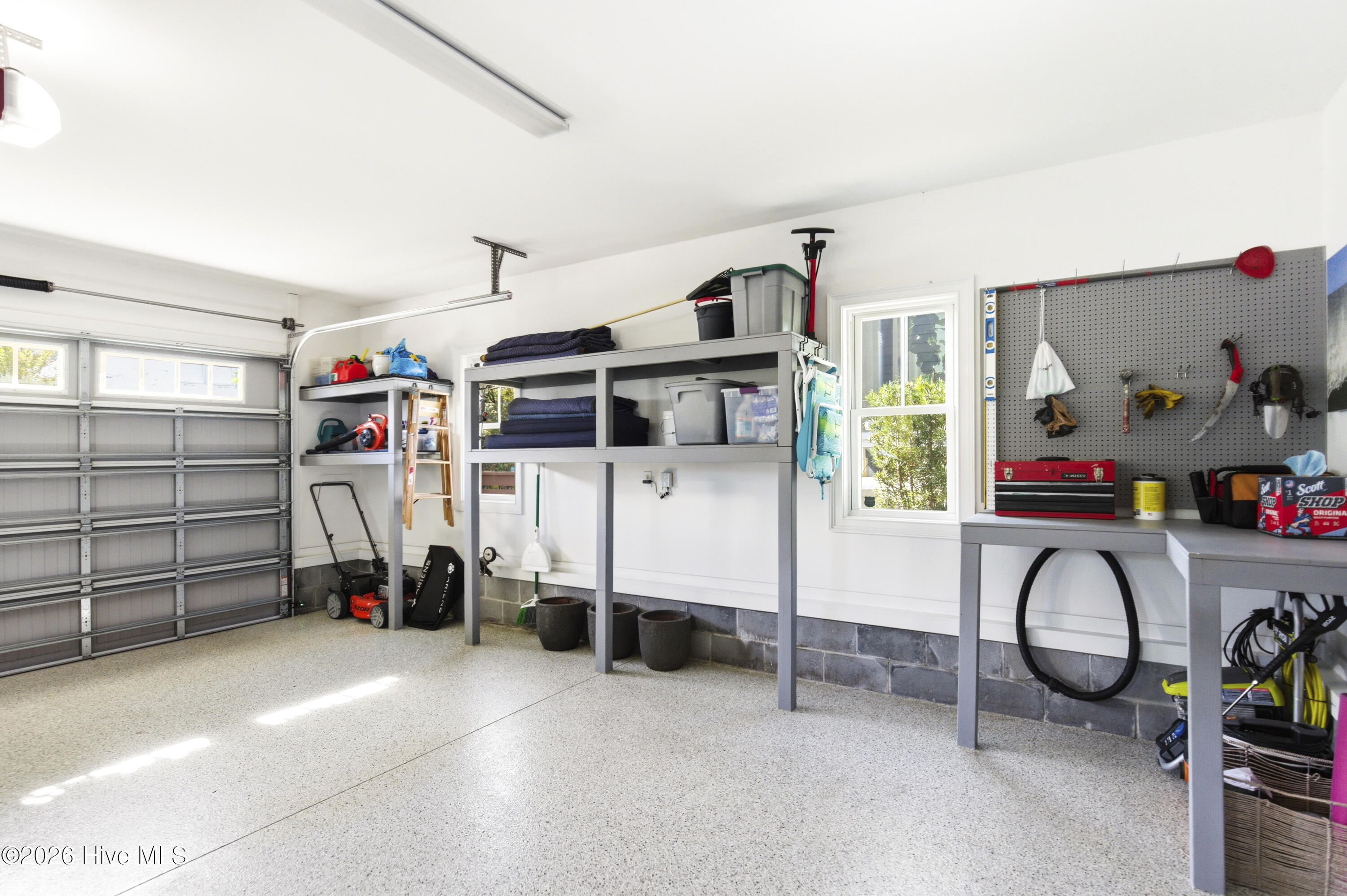 909 Mound Battery Road, Wilmington, NC, 28403