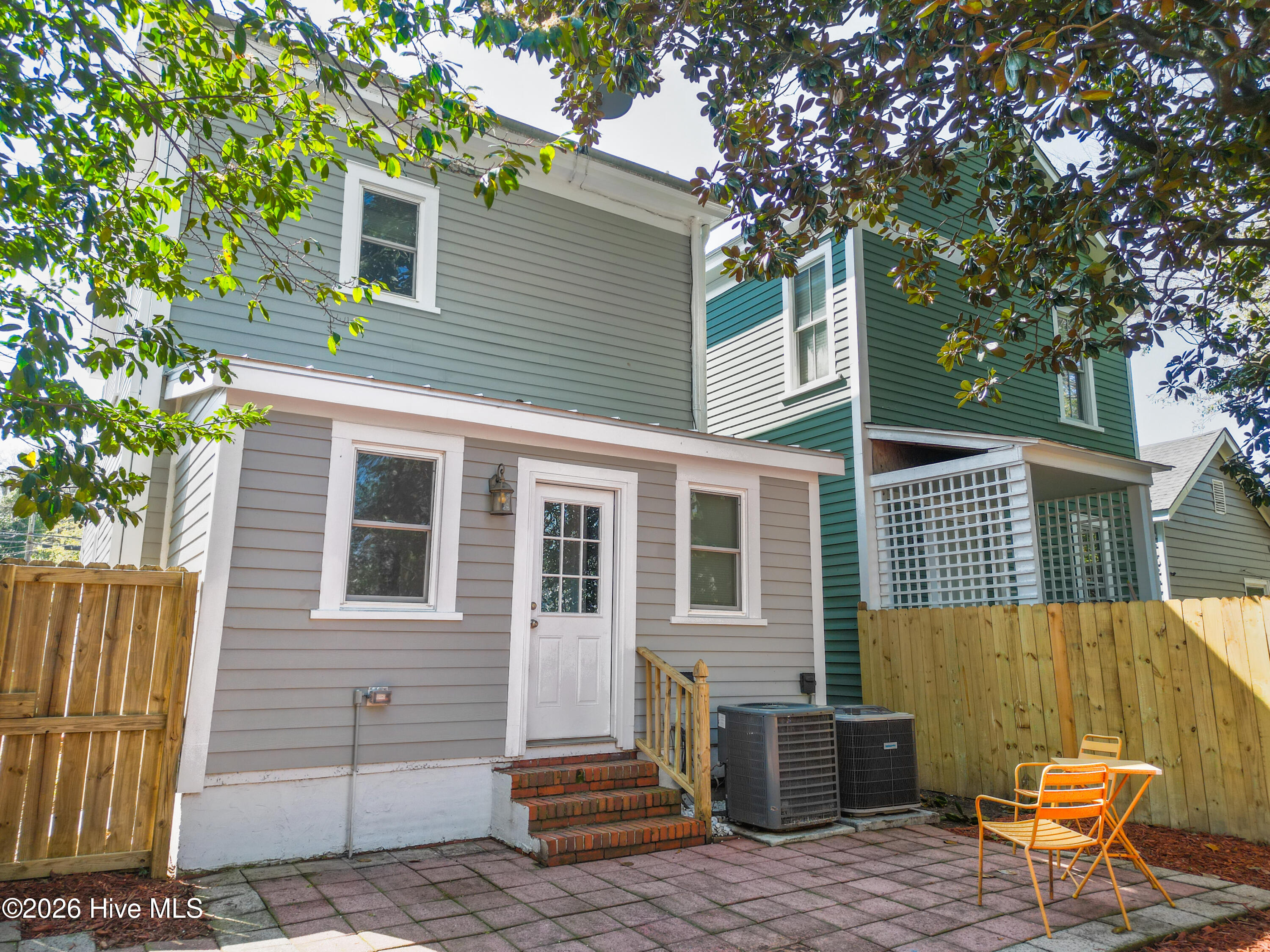 100559756 | Photo 32