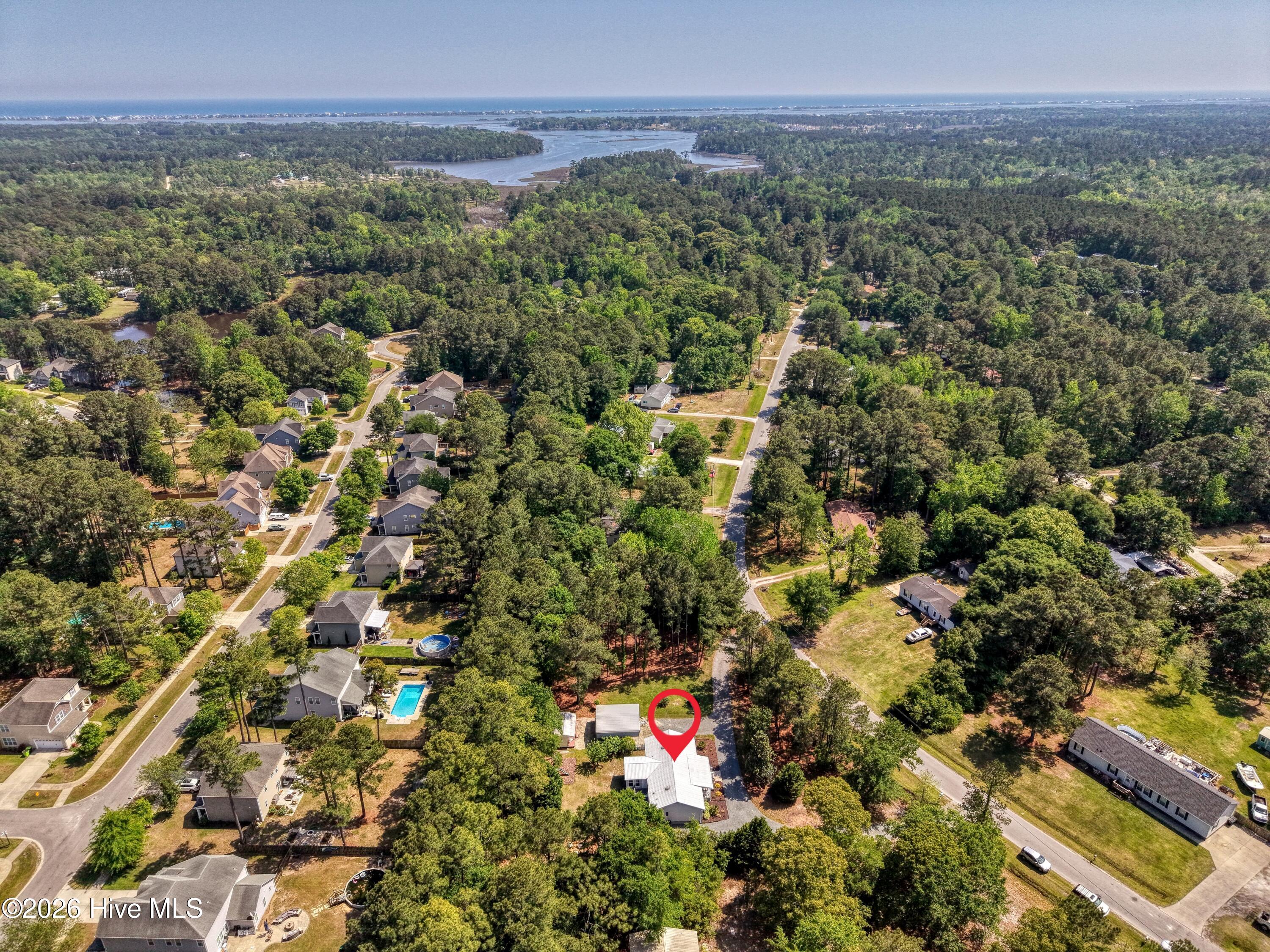 100570246 | Photo 41