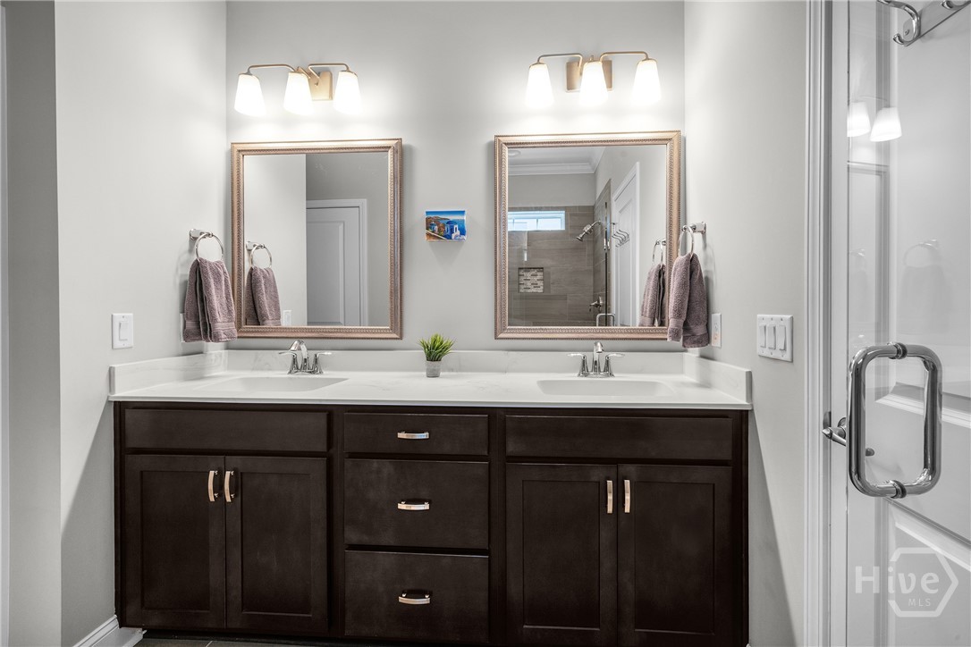 Owner's Bathroom