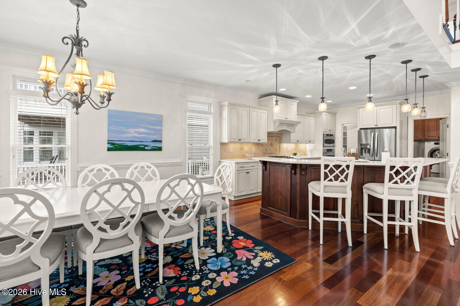 100566570 | Photo 12