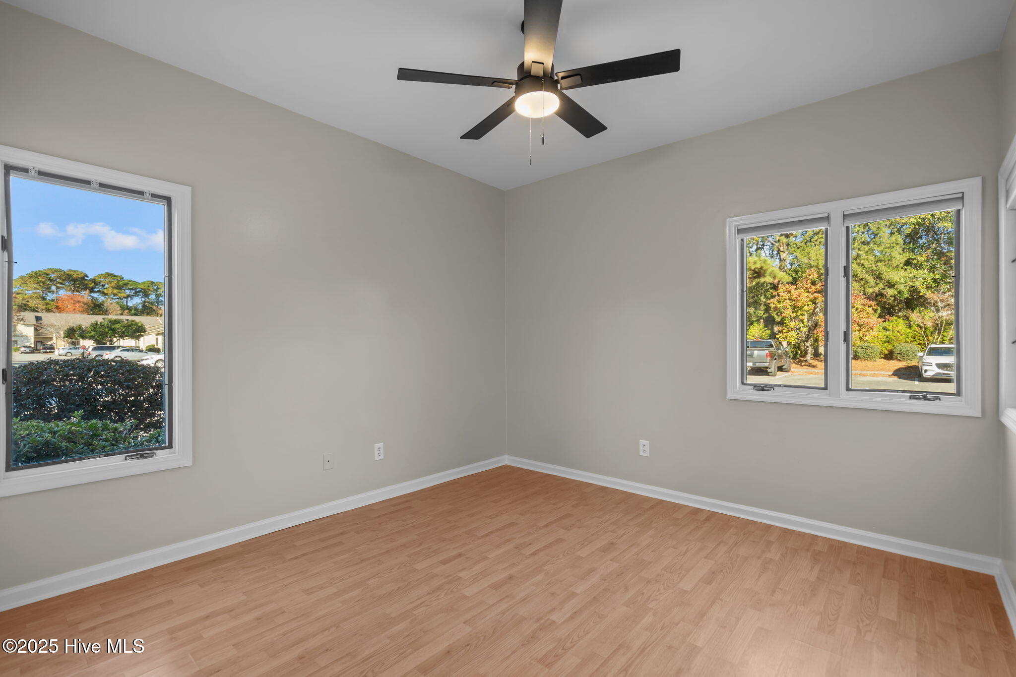 100539656 | Photo 41