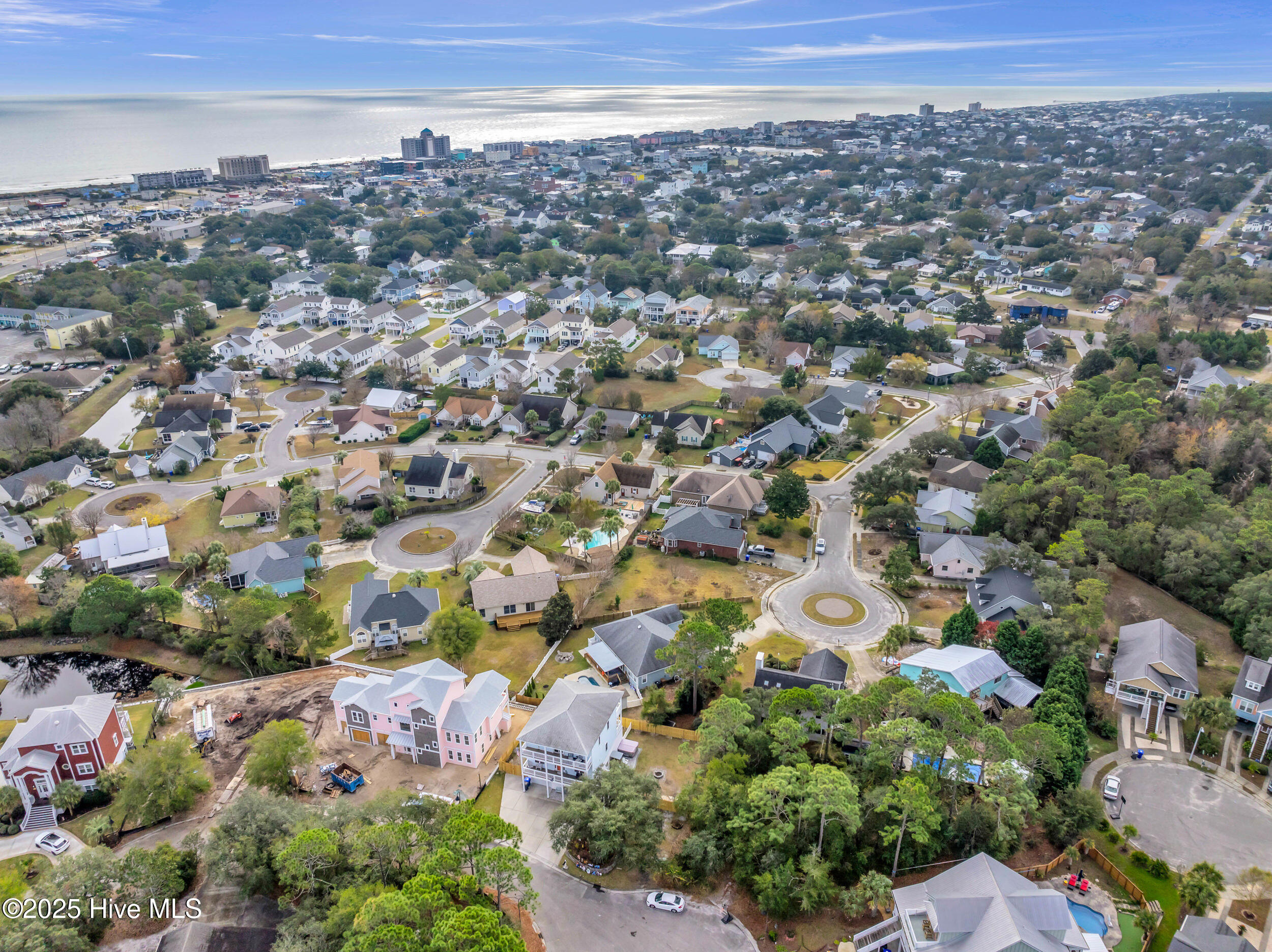 100543917 | Photo 57