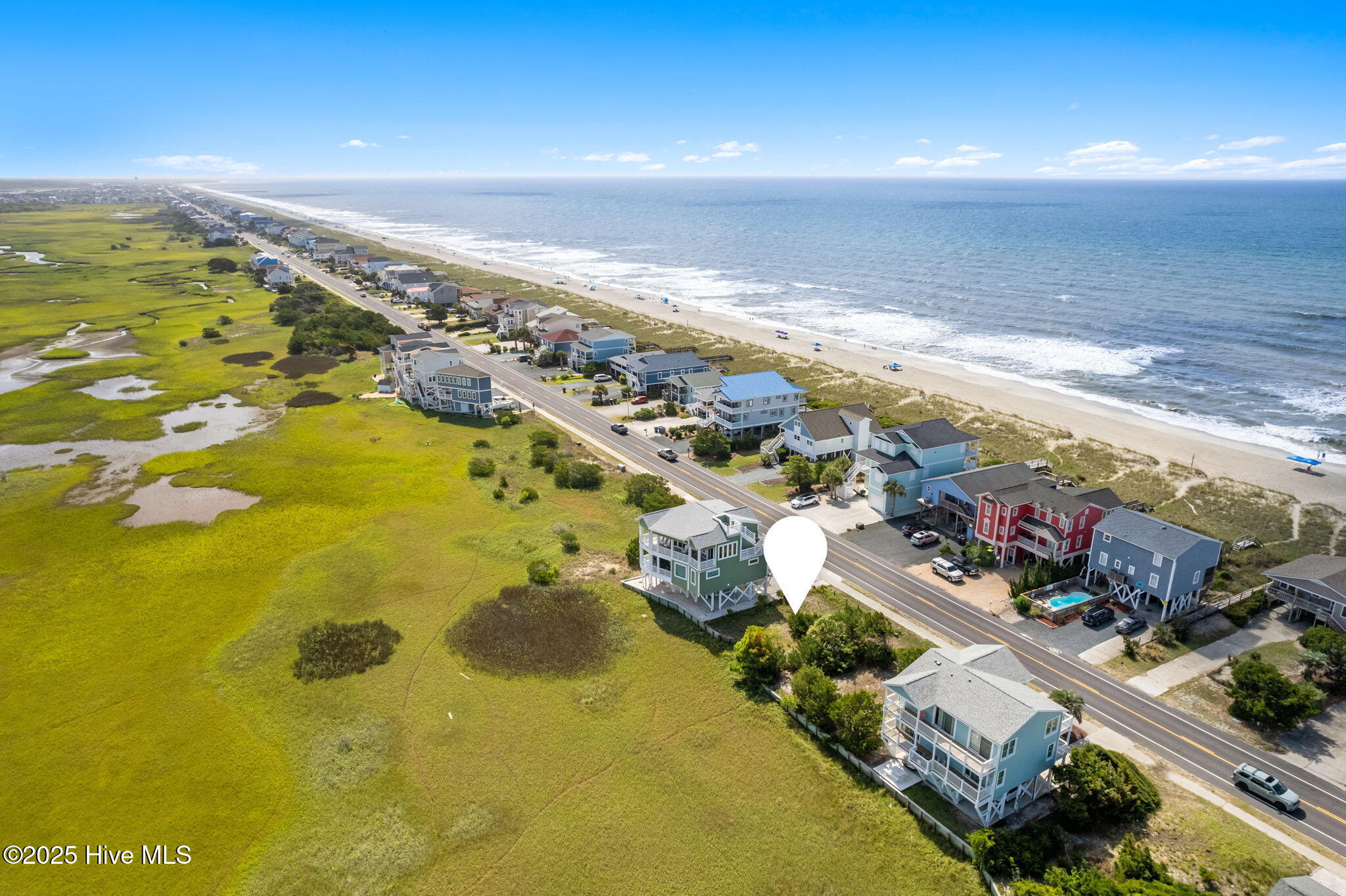 100563036 | Photo 11