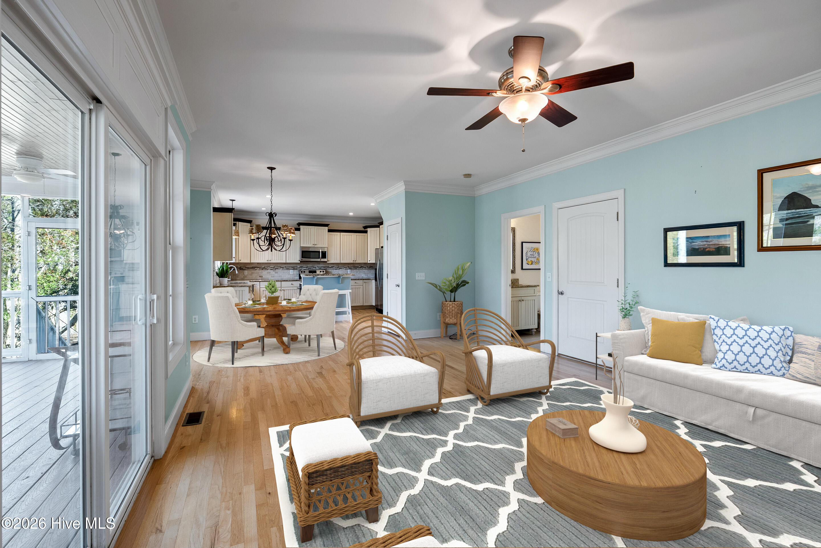 100563119 | Photo 22