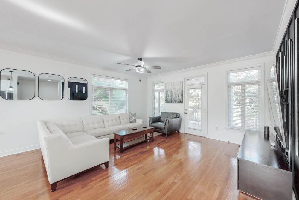 Living Room With Ceiling Fan