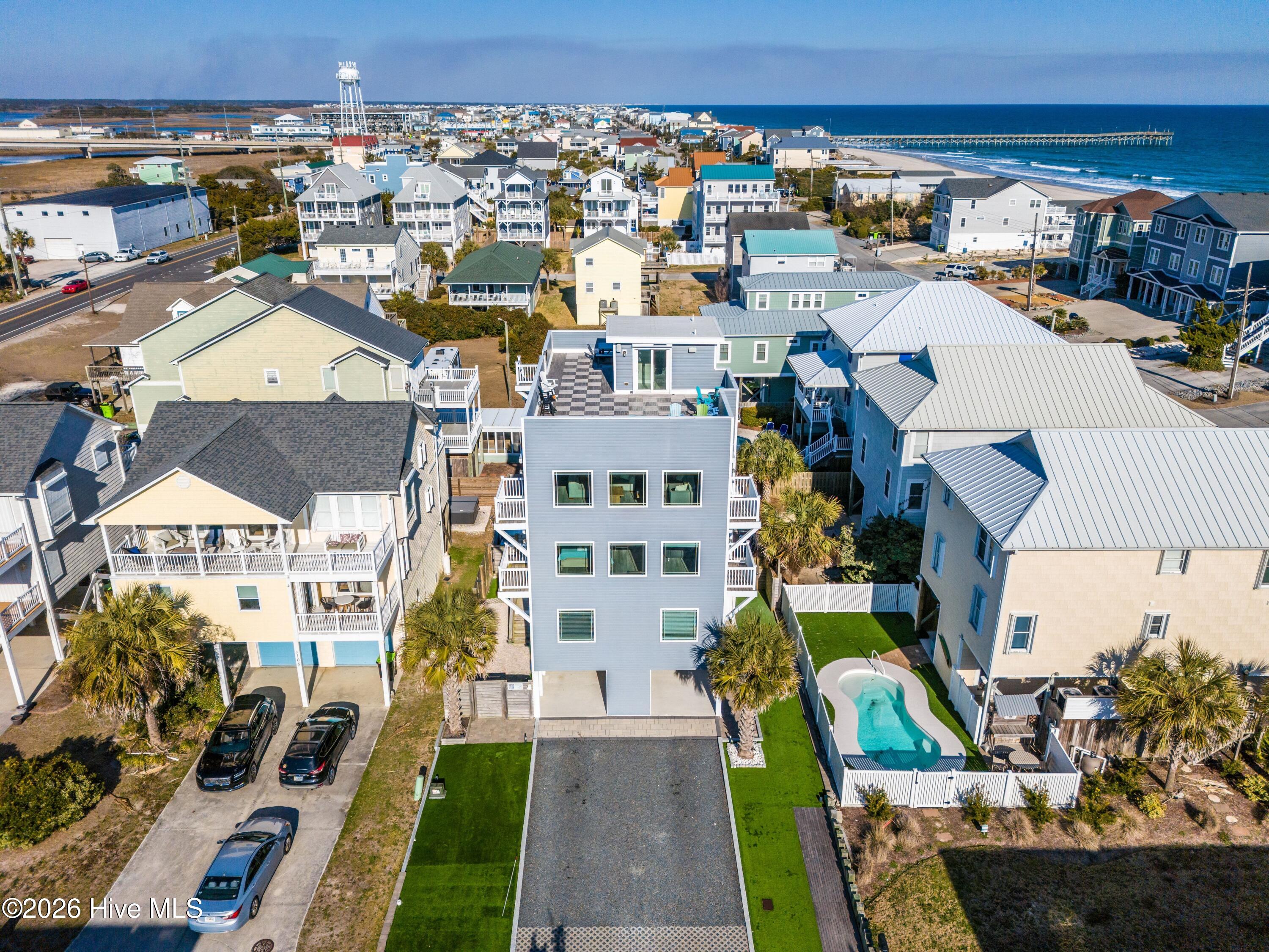 100554934 | Photo 72