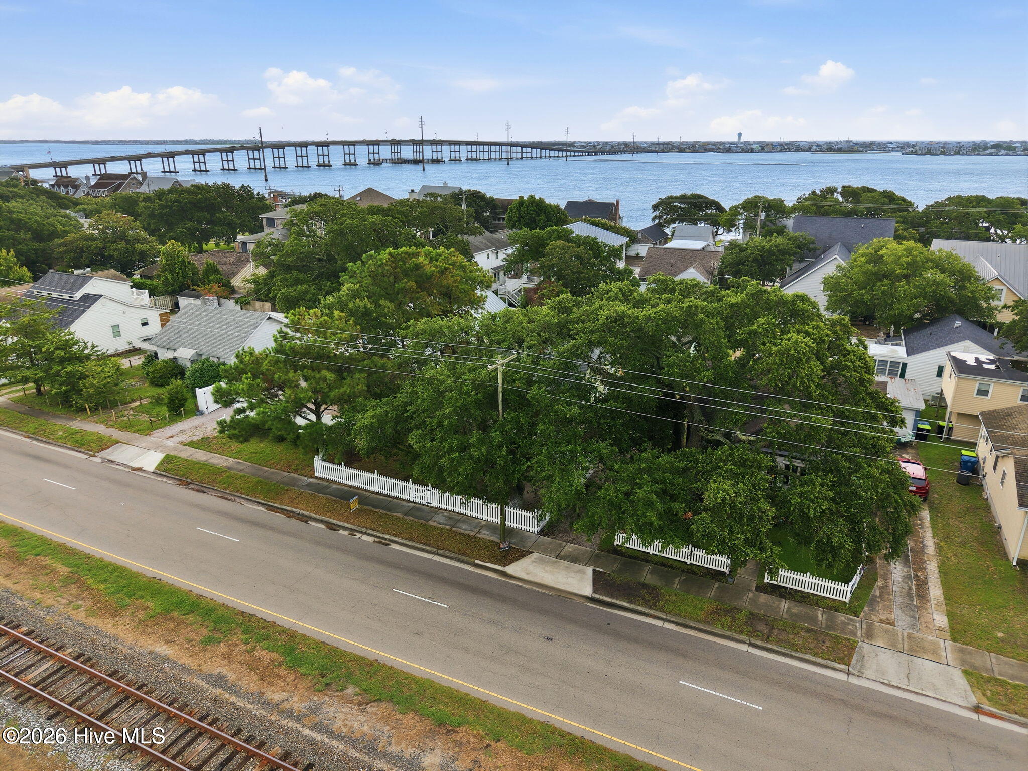 2609 Arendell Street,Morehead City