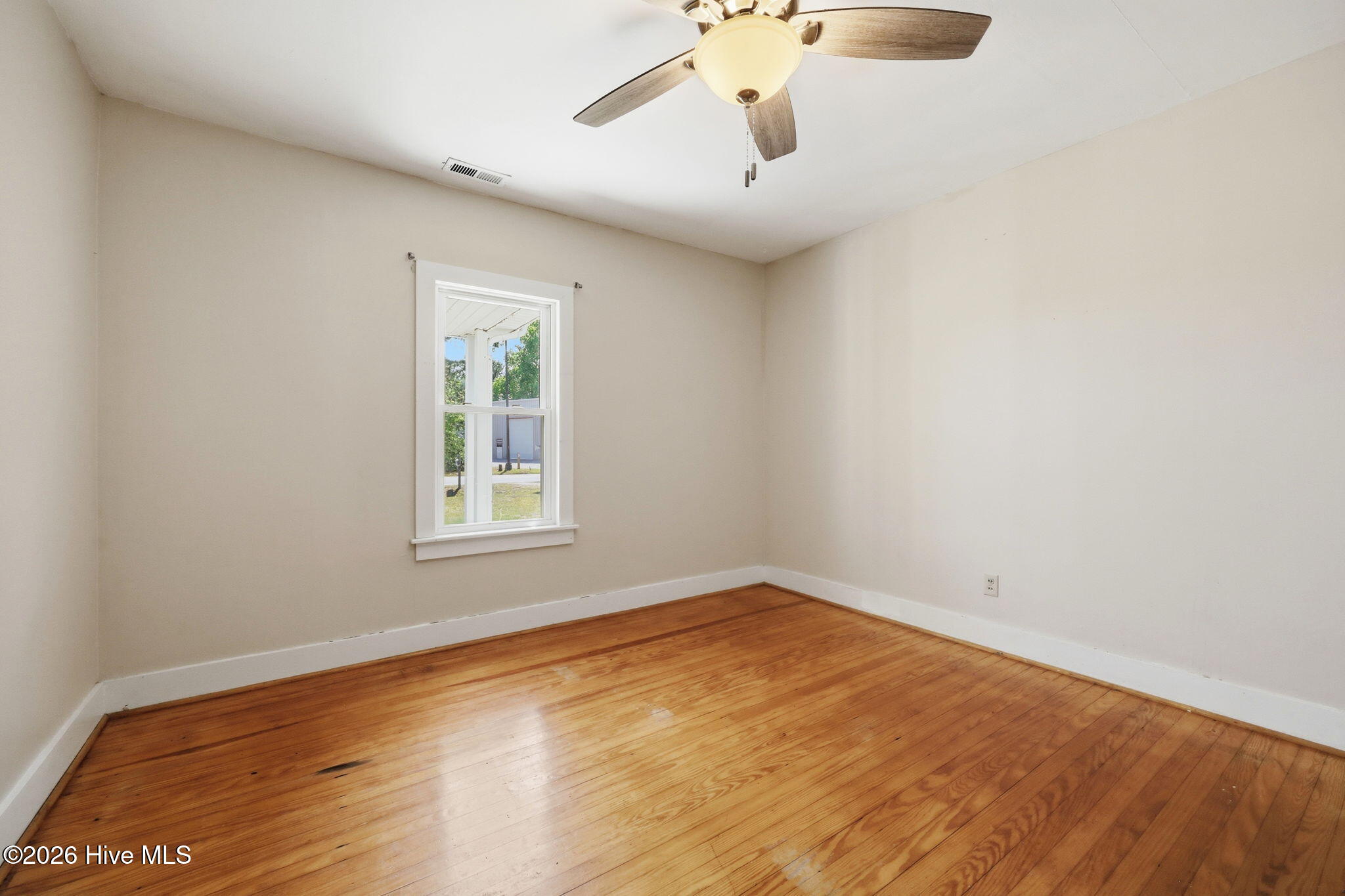 5250 Business Drive,Newport