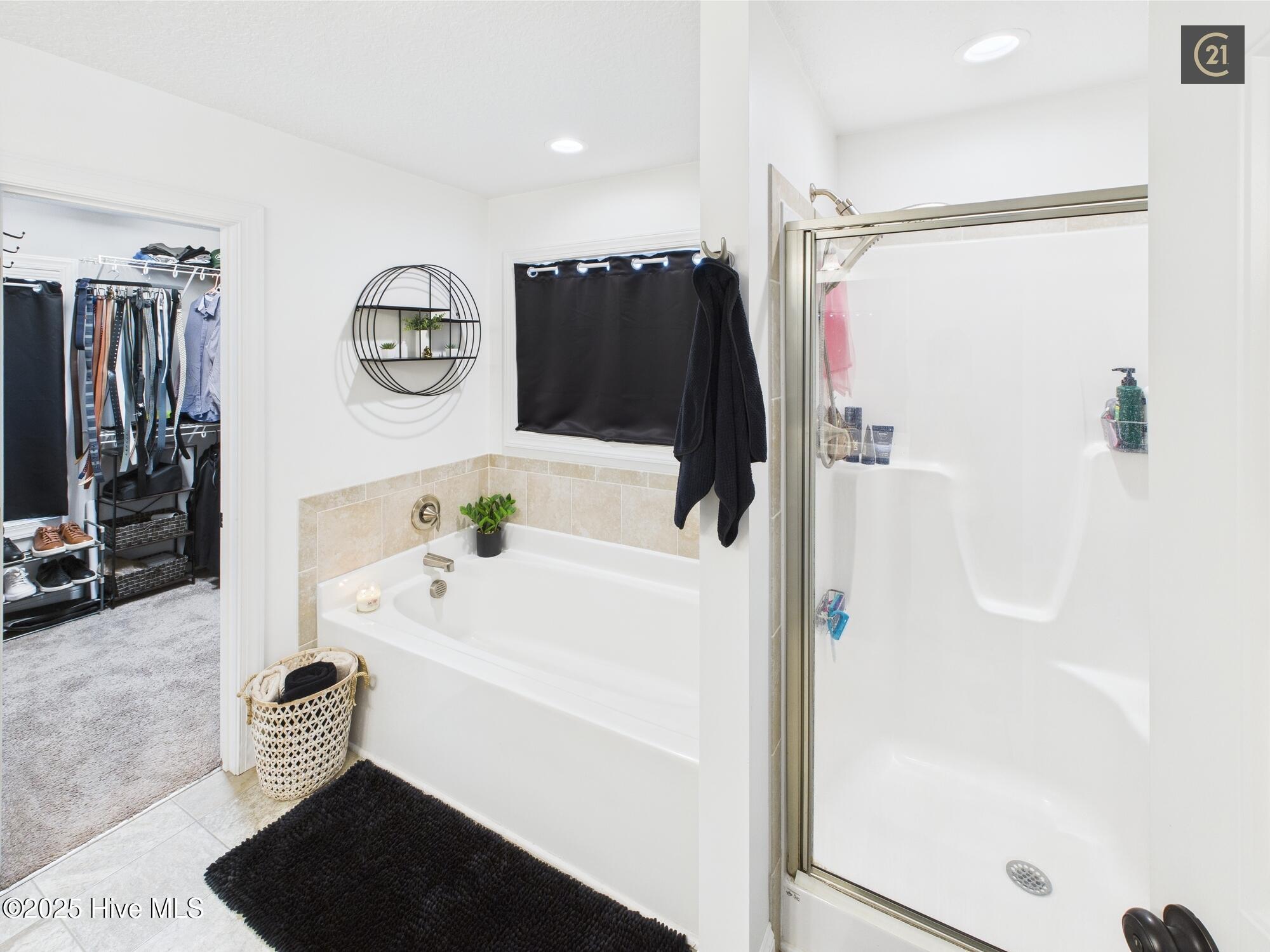 100531187 | Photo 10