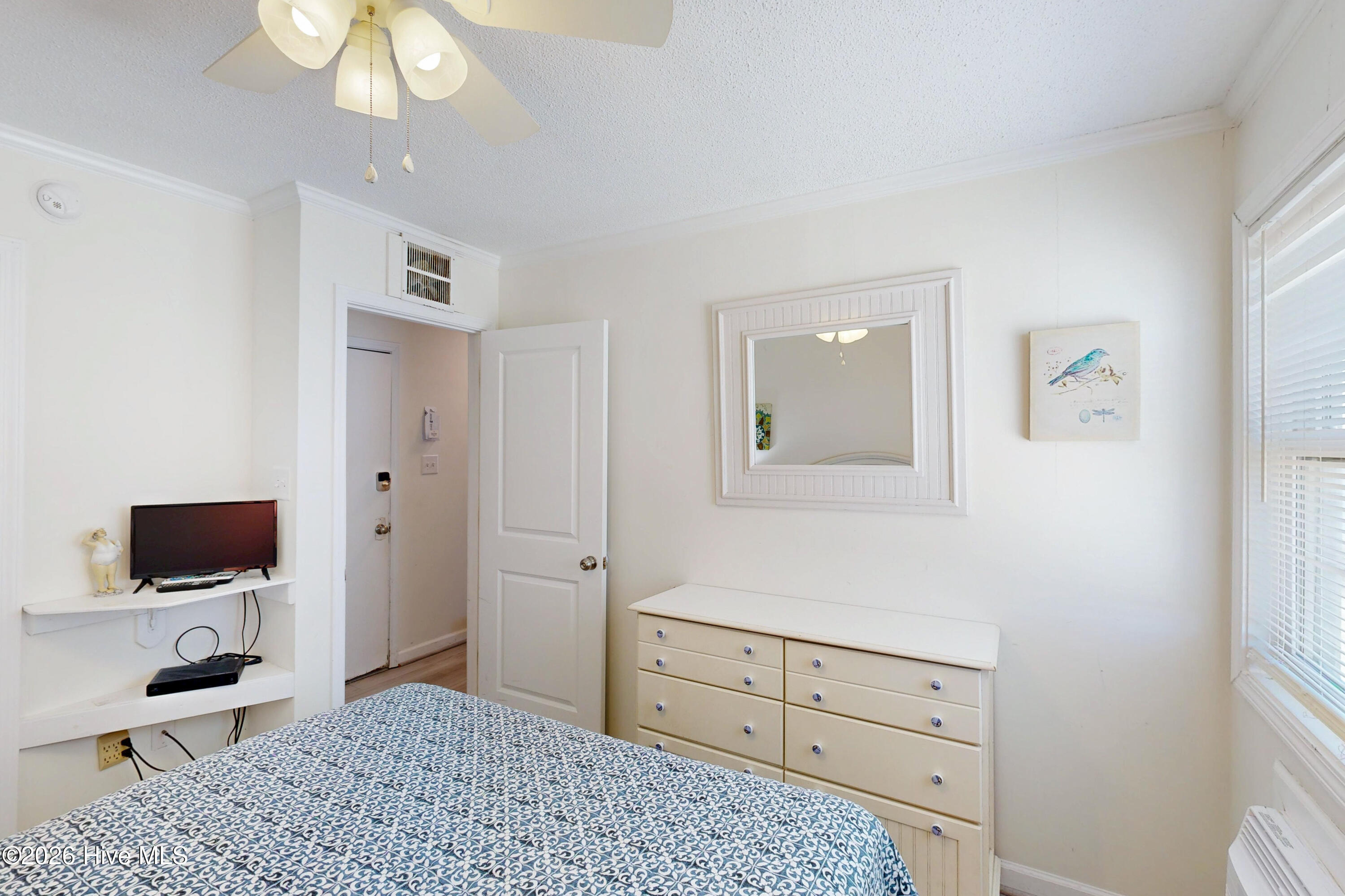 100552240 | Photo 13