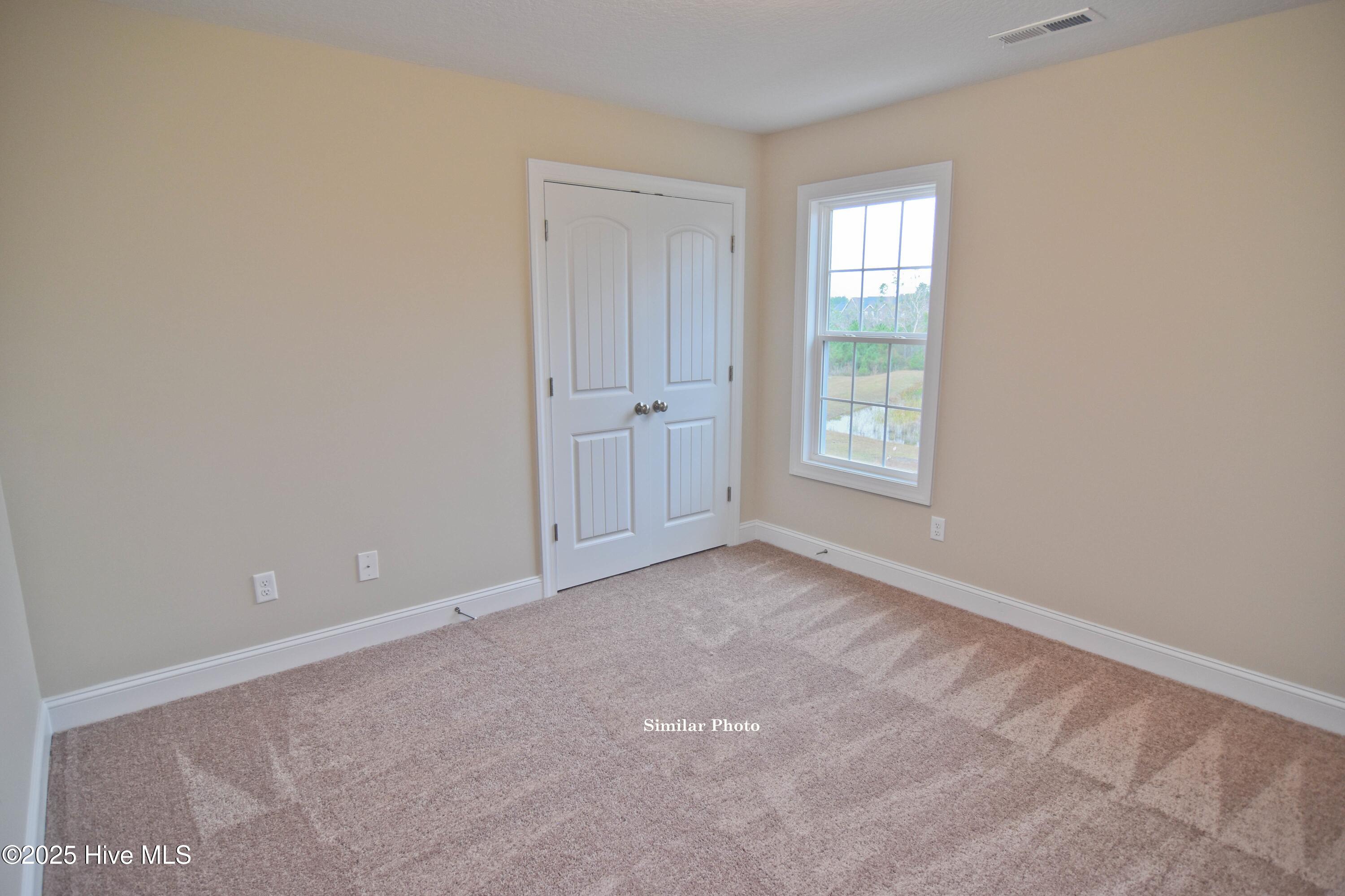 100530854 | Photo 15