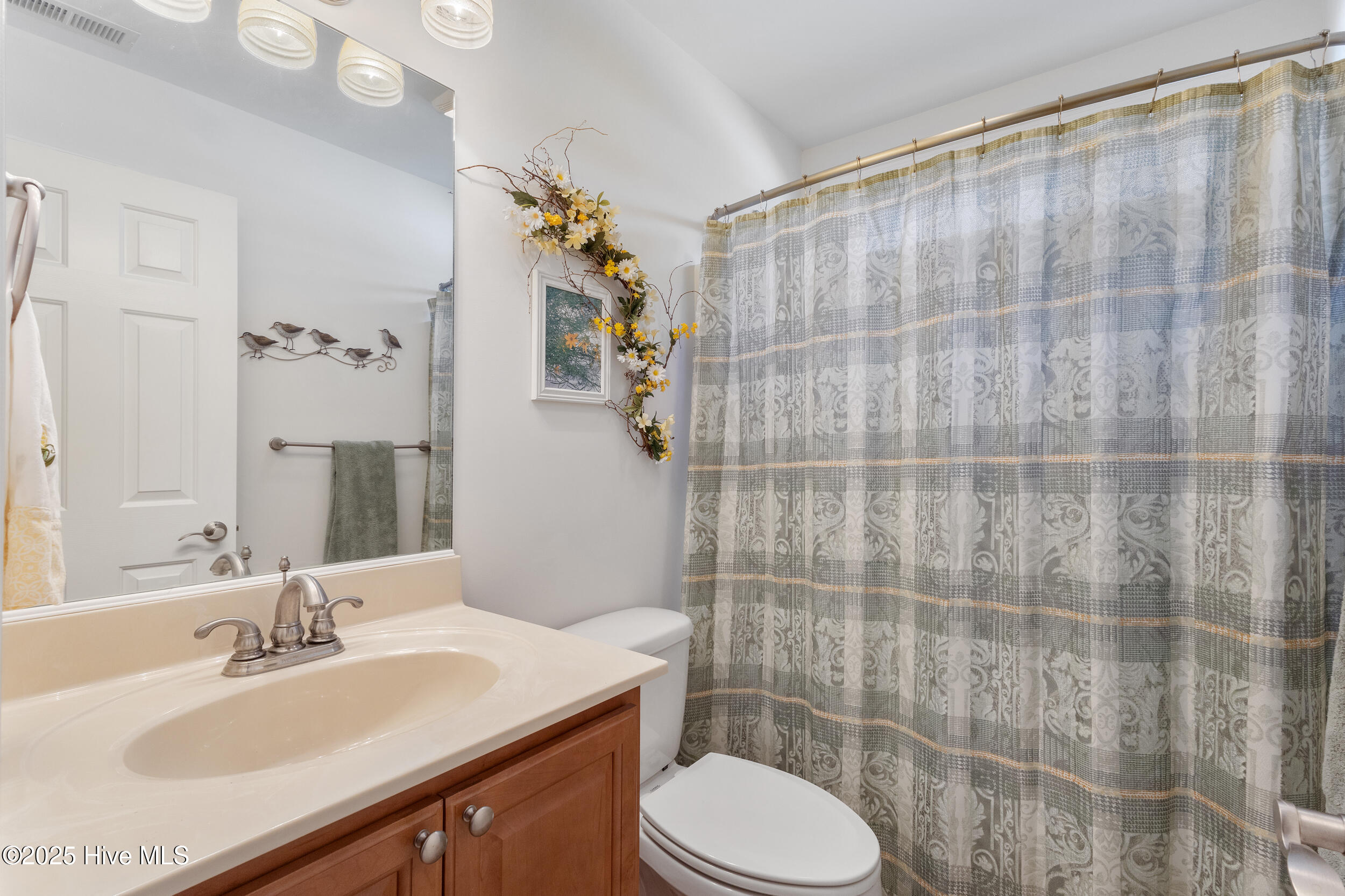 100541465 | Photo 29