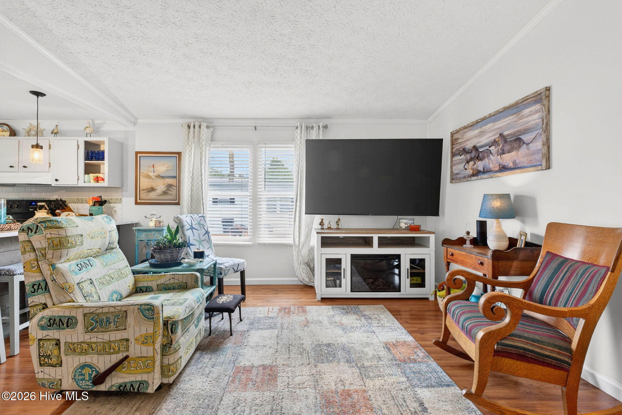 100557297 | Photo 16