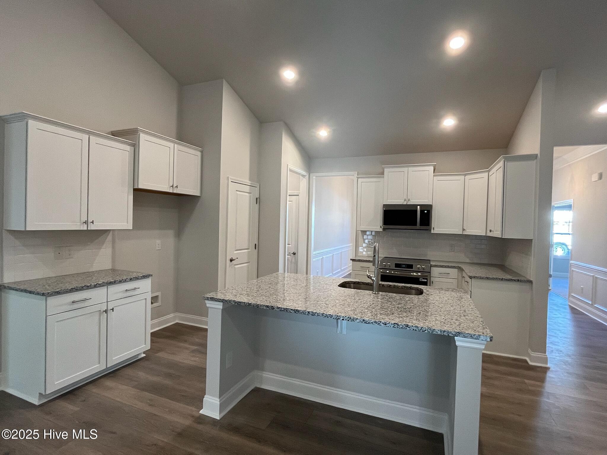 1213 St Simons Drive SE, Bolivia, NC, 28422