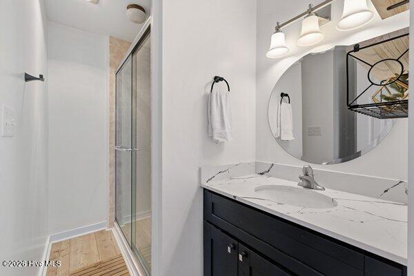 100556349 | Photo 21