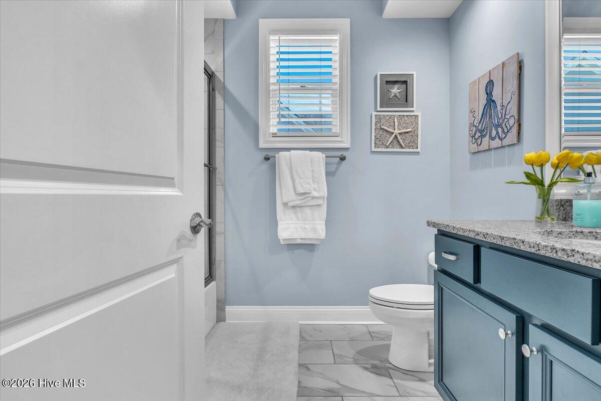 100562728 | Photo 60