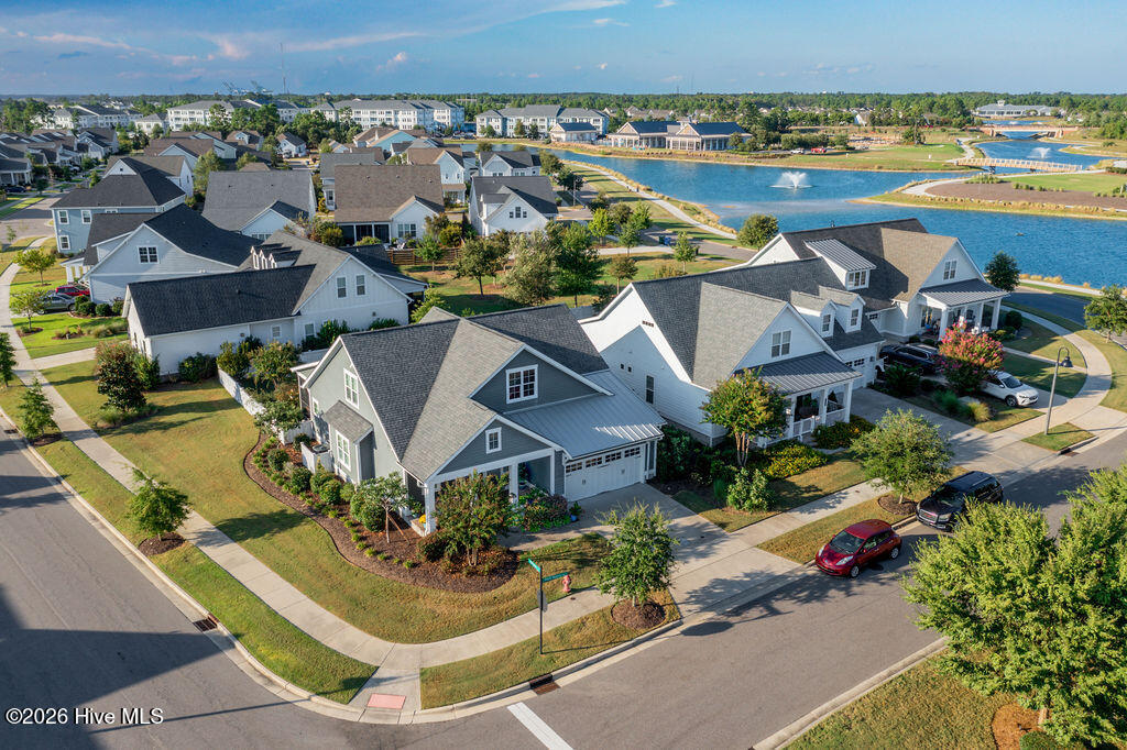 100551056 | Photo 43