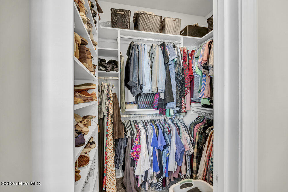 100541621 | Photo 17