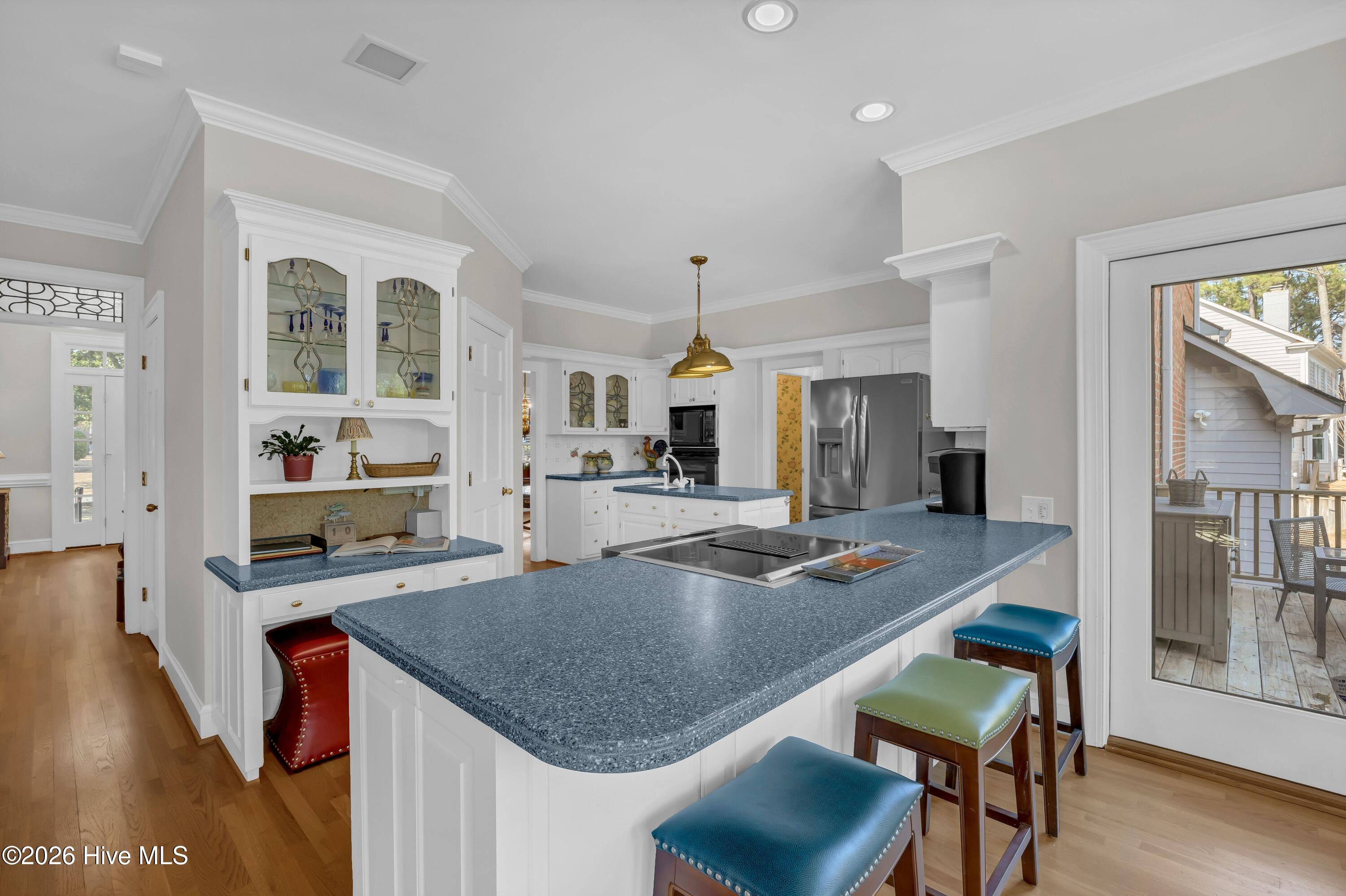 100554462 | Photo 18