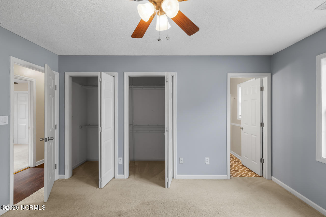 100561714 | Photo 13