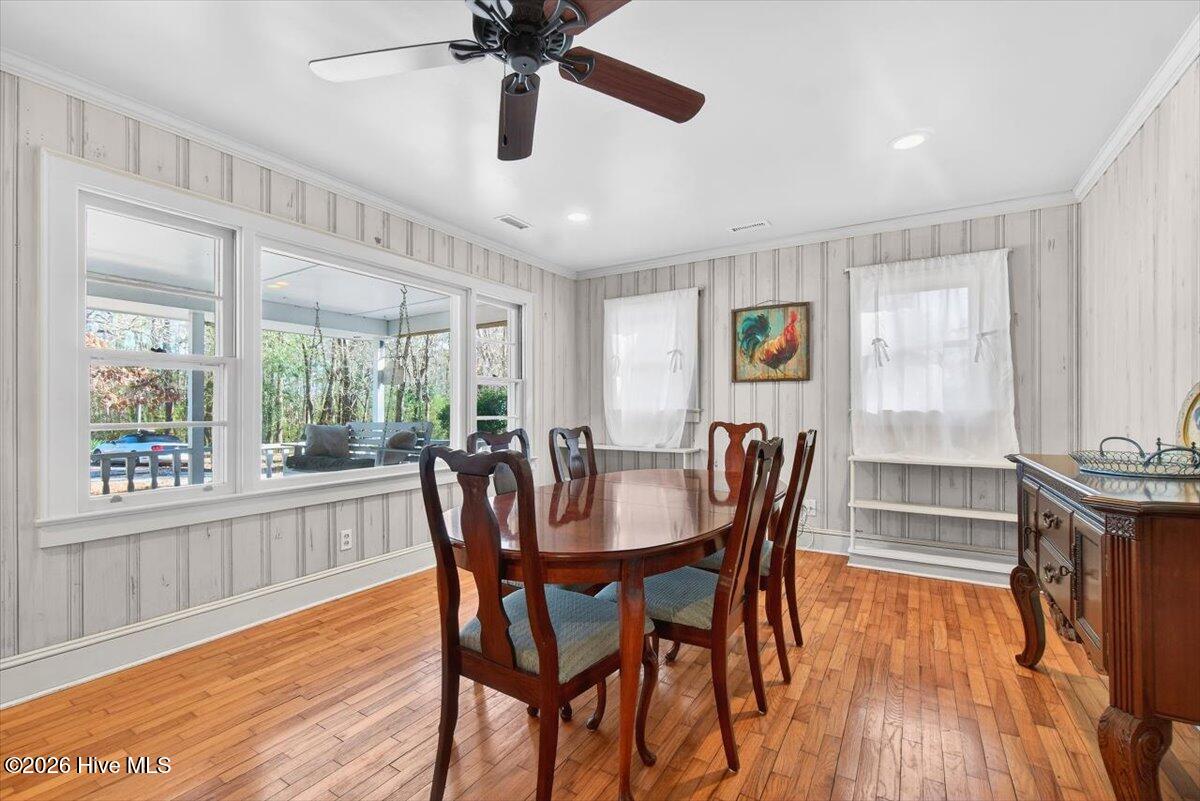 100551454 | Photo 22