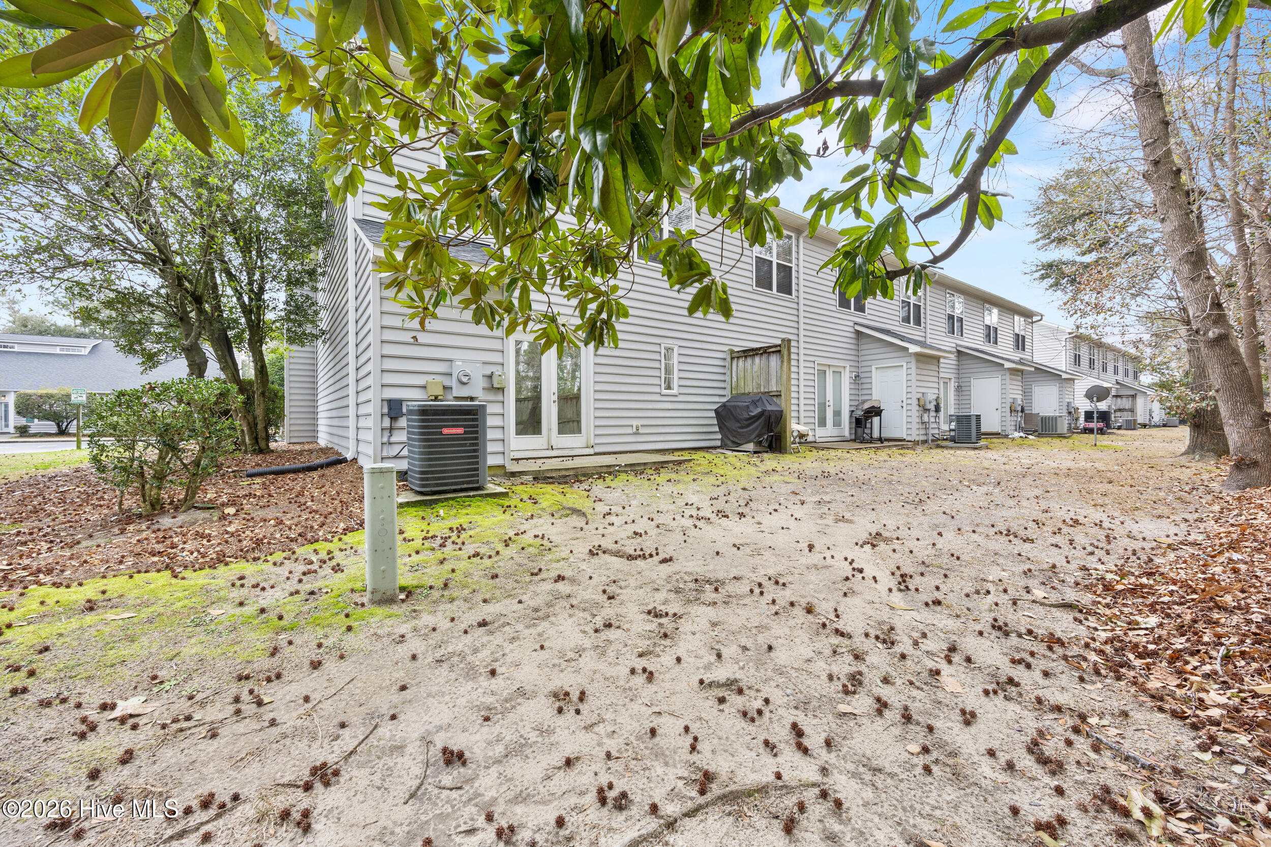 100567822 | Photo 45